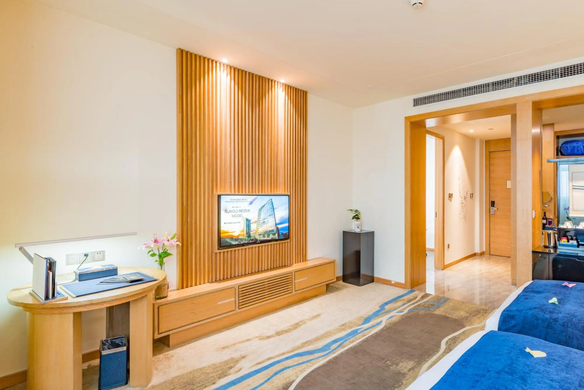 Photo of the whole room in Chongqing Shanggao Hotel