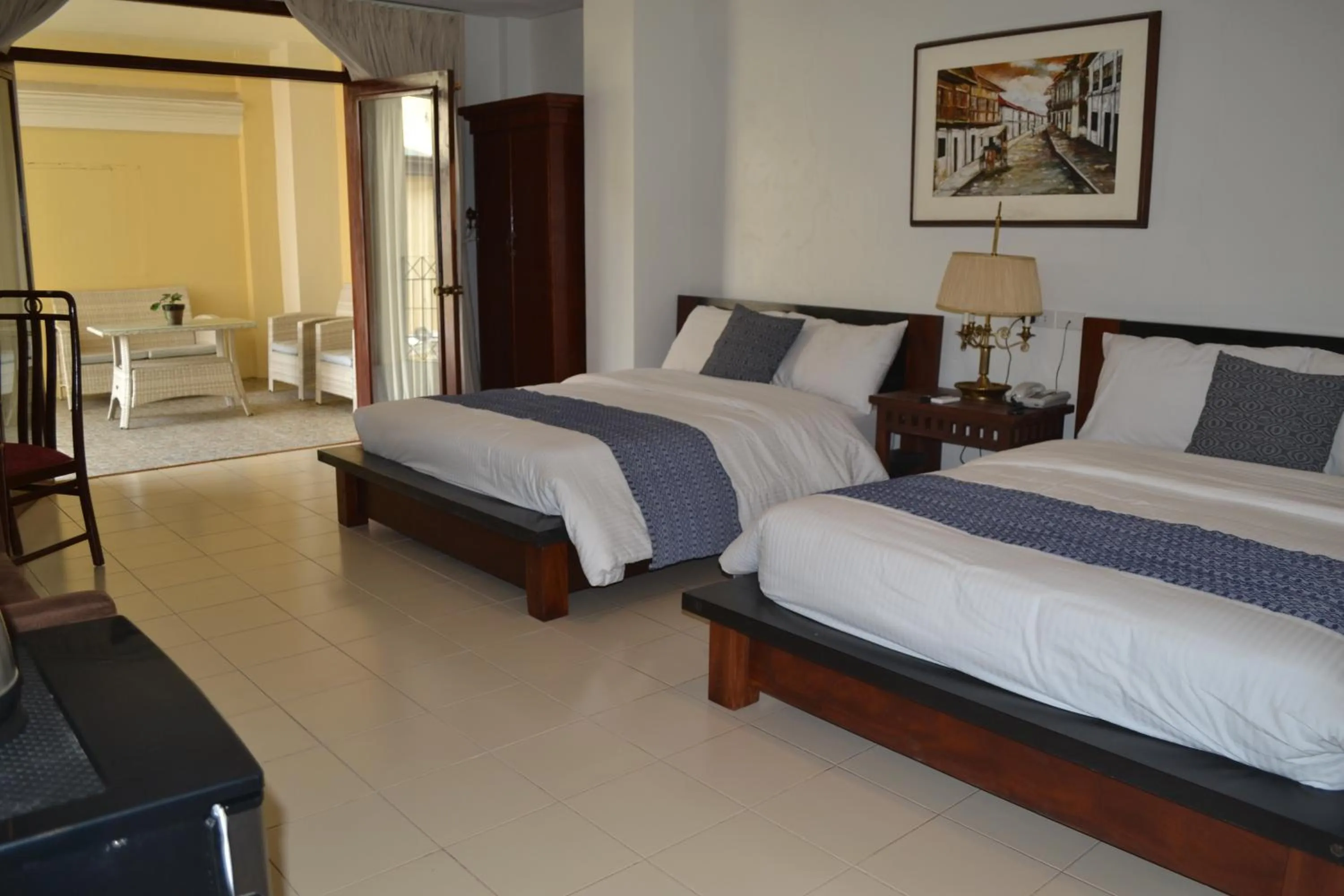Photo of the whole room, Bed in Metro Vigan Inn