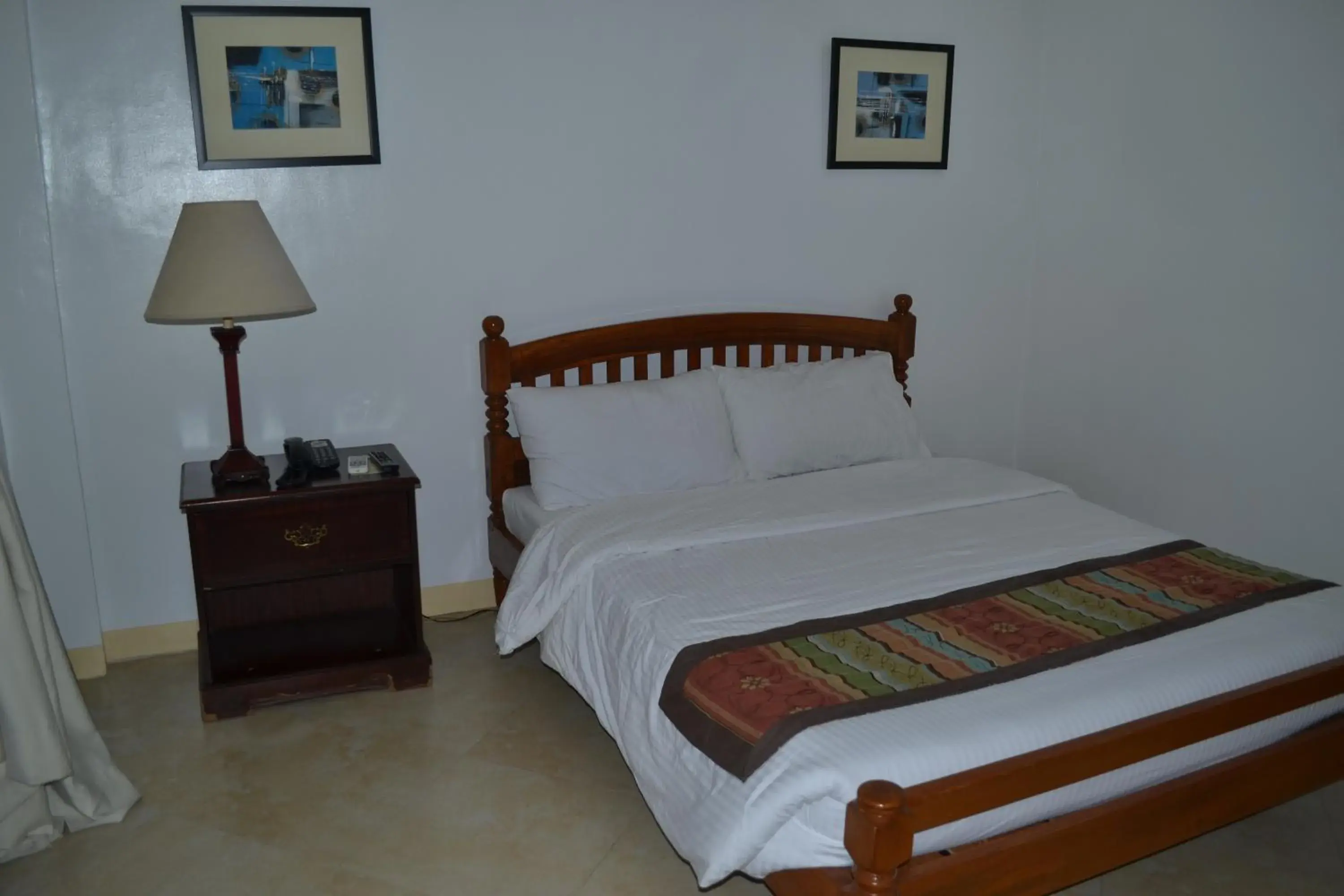 Standard Triple Room in Metro Vigan Inn Standard Triple Room in Metro Vigan Inn