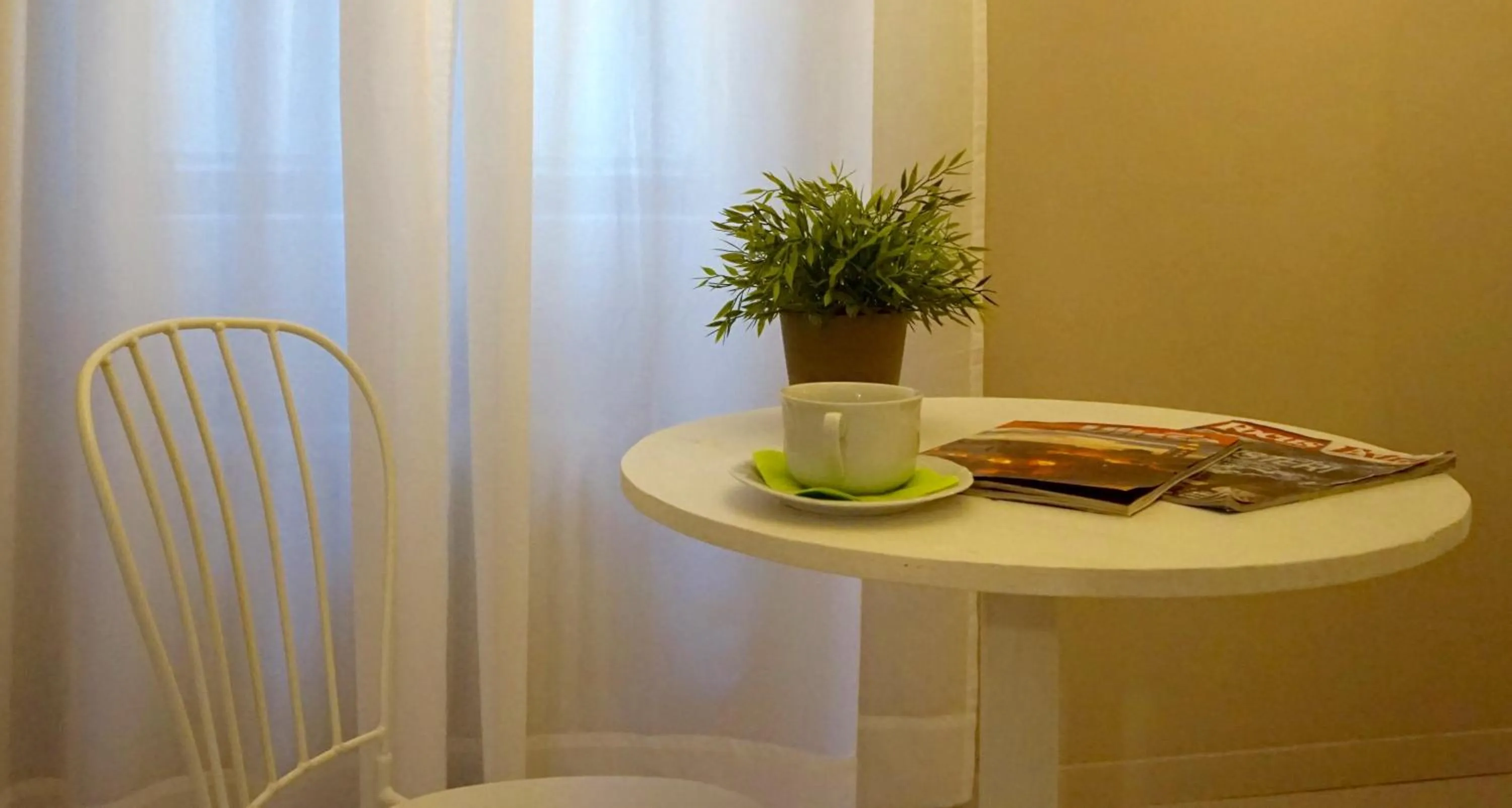 Decorative detail in Myricae