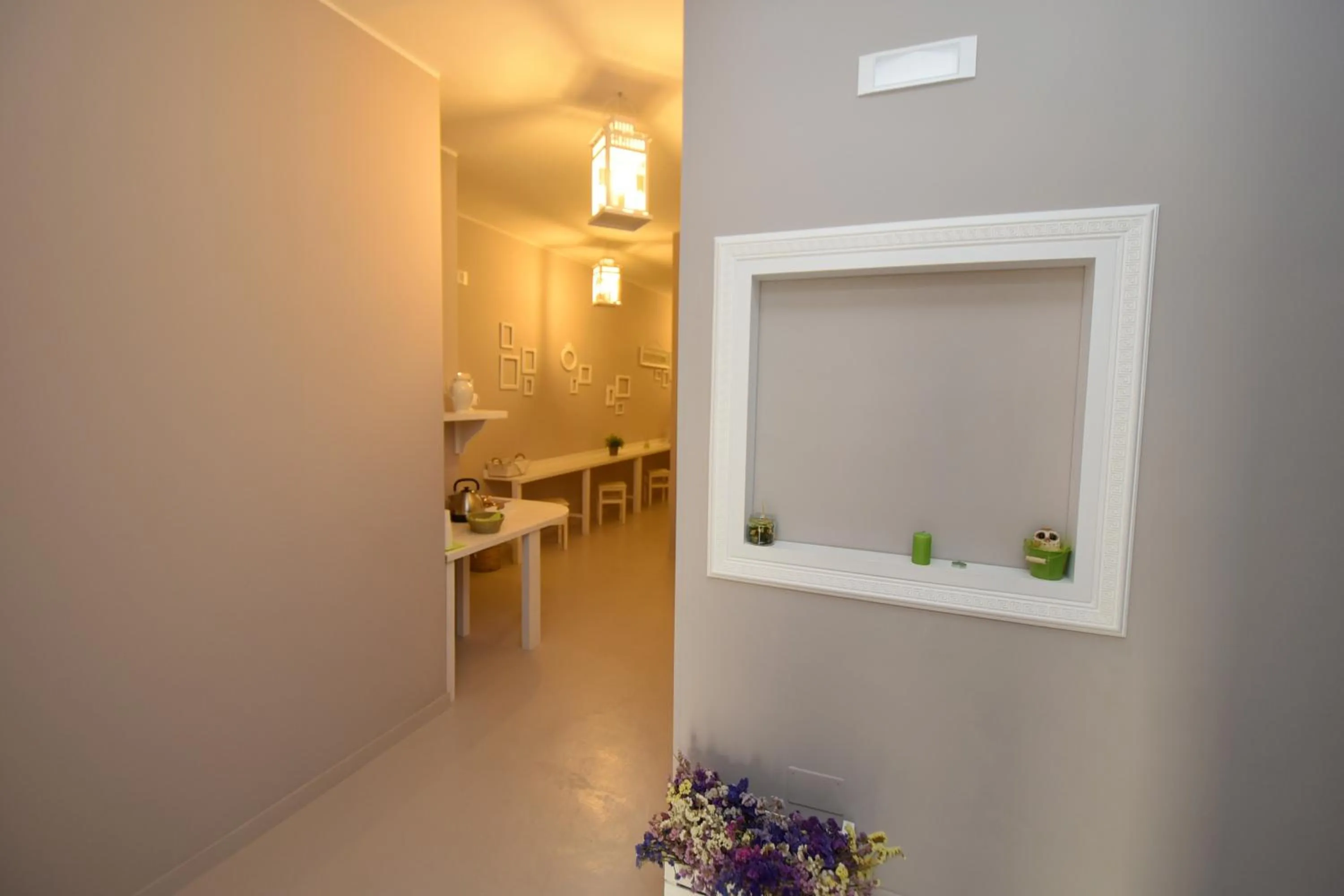 Communal lounge/ TV room in Myricae