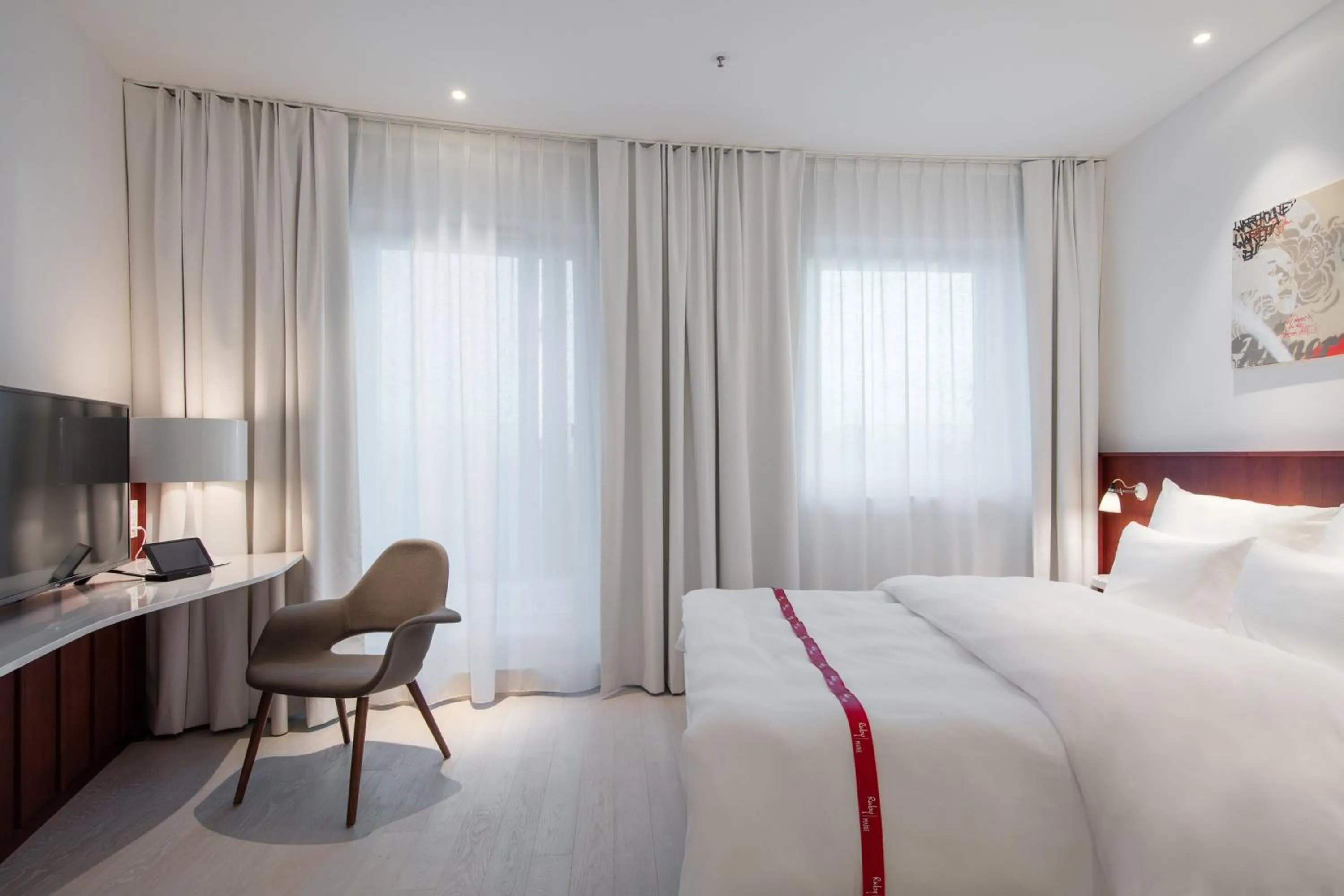 Property building, Bed in Ruby Marie Hotel Vienna
