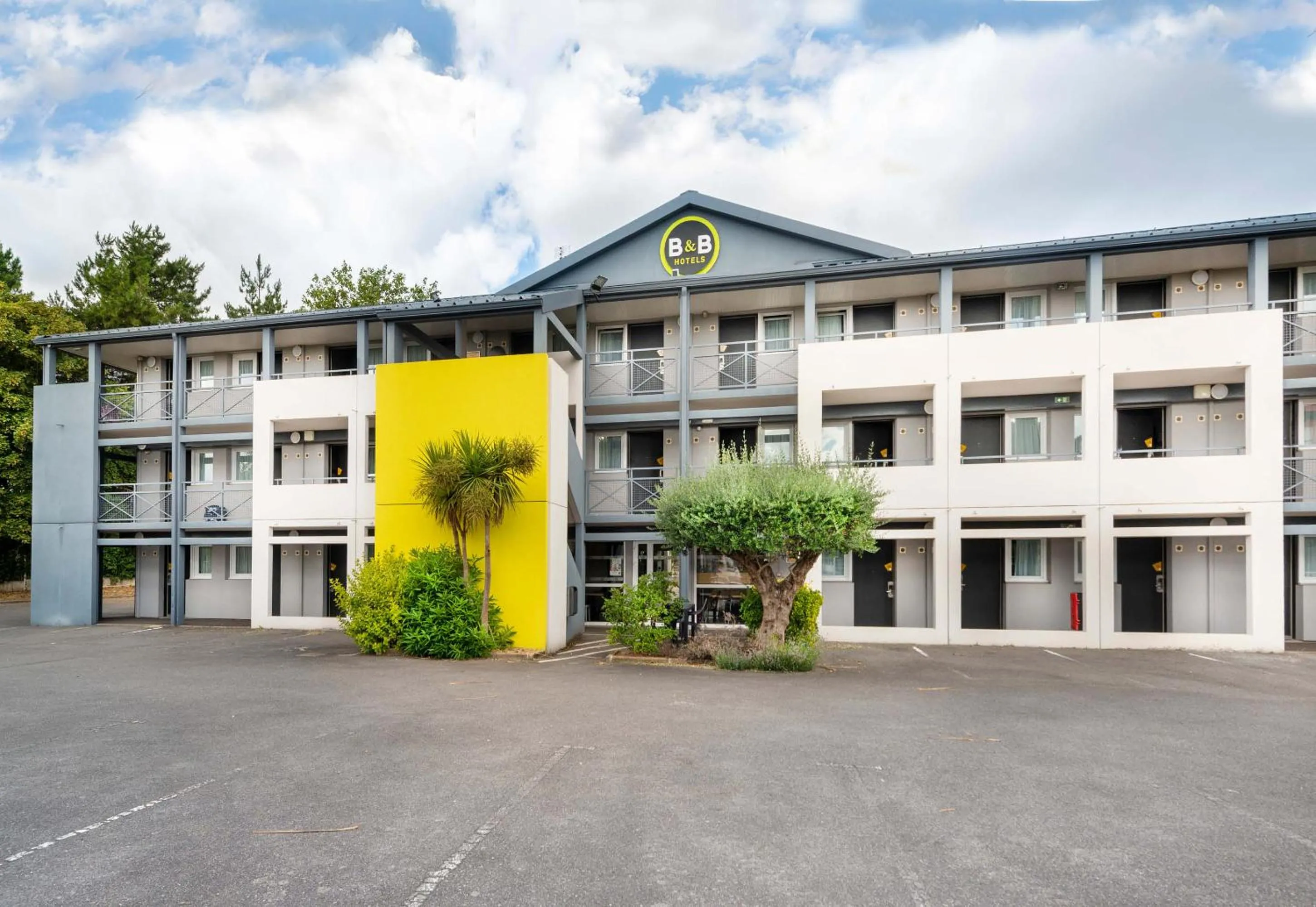 Property building in B&B HOTEL Nantes Parc Expos La Beaujoire