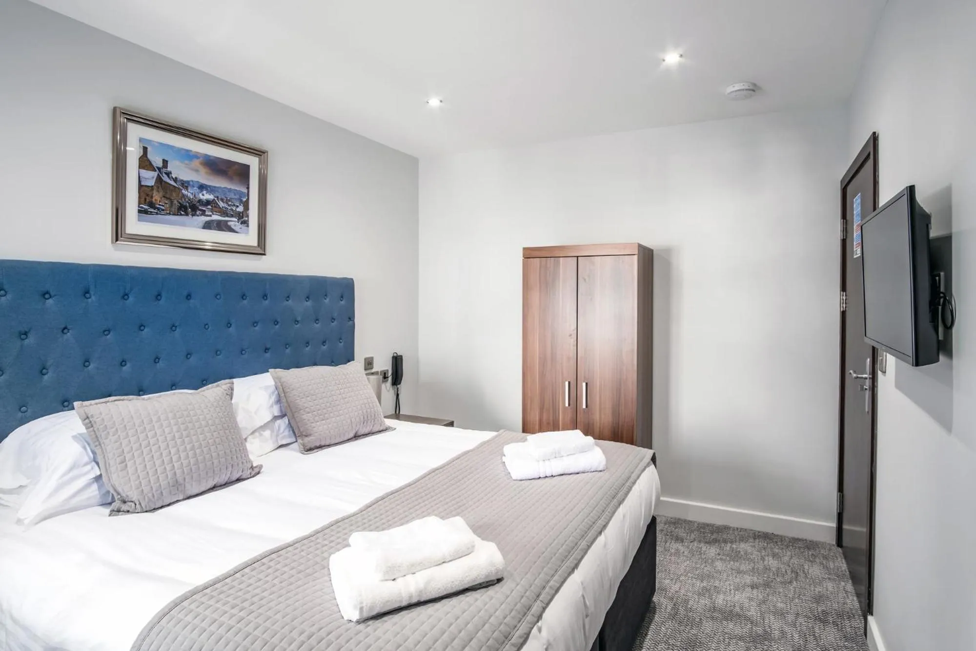 Bedroom, Bed in Cotswolds Hotel & Spa