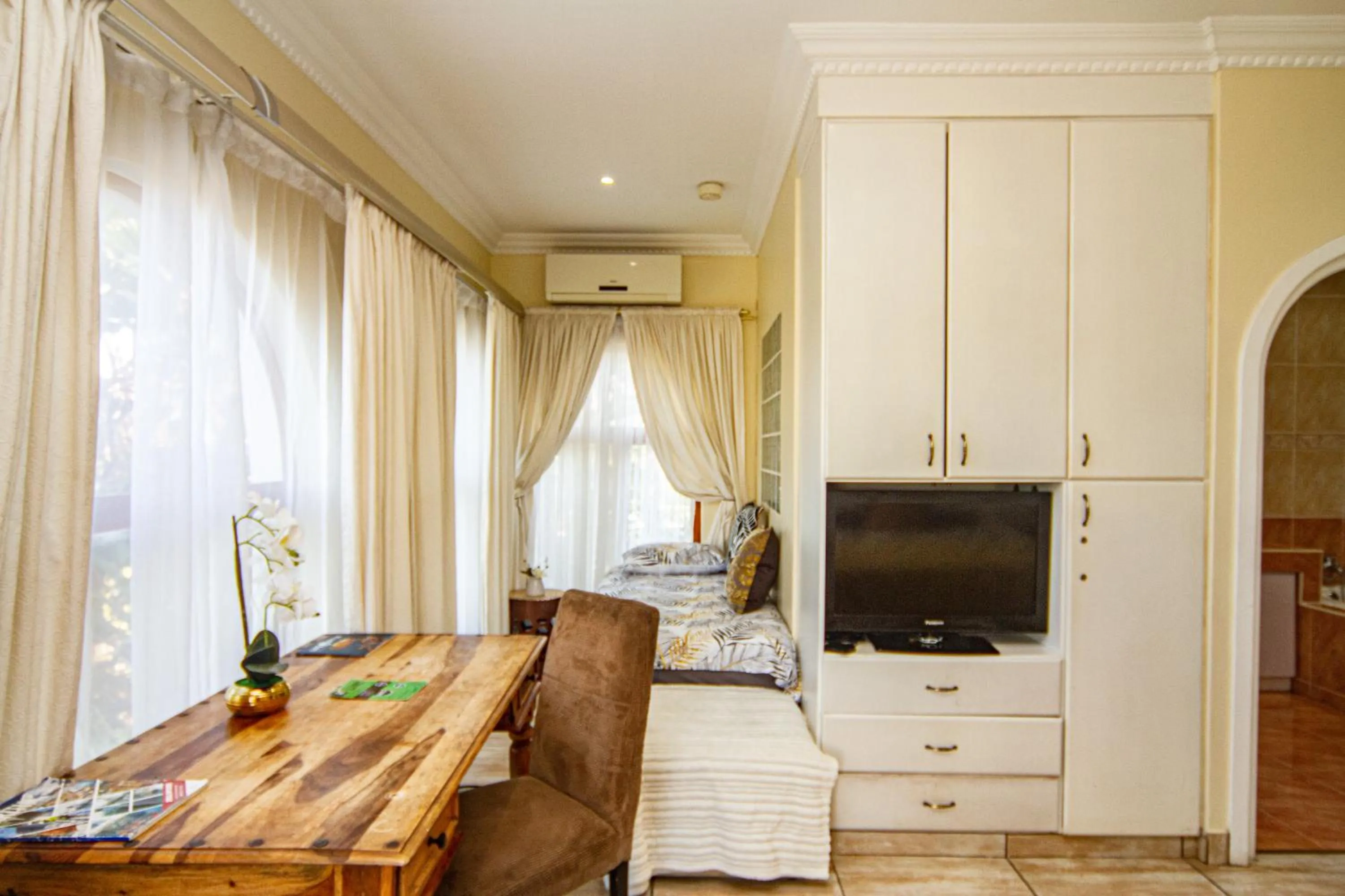 TV and multimedia in La Loggia Bed and Breakfast