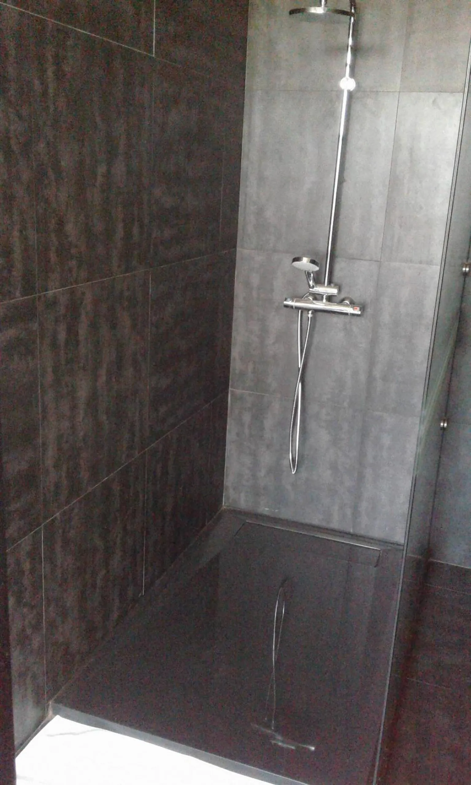 Shower in The Citizen