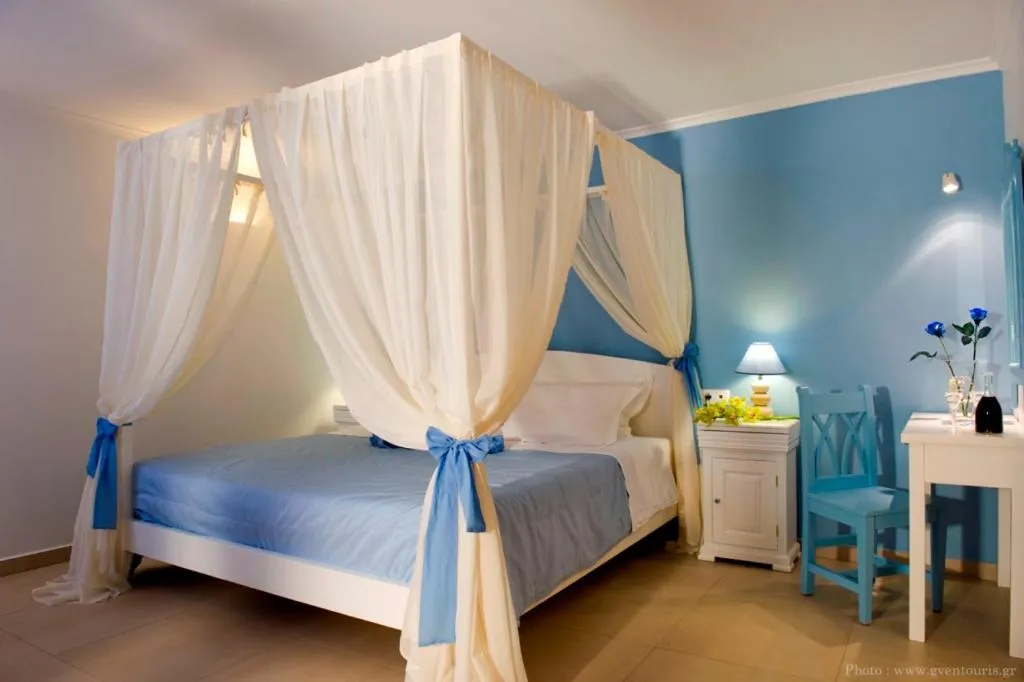 Bed in Absolute Bliss