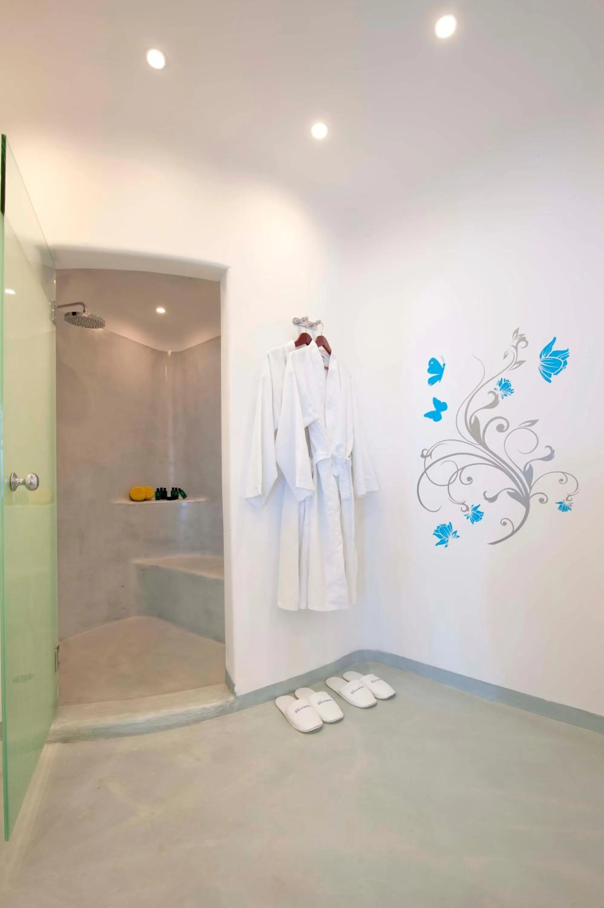 Toilet in Absolute Bliss