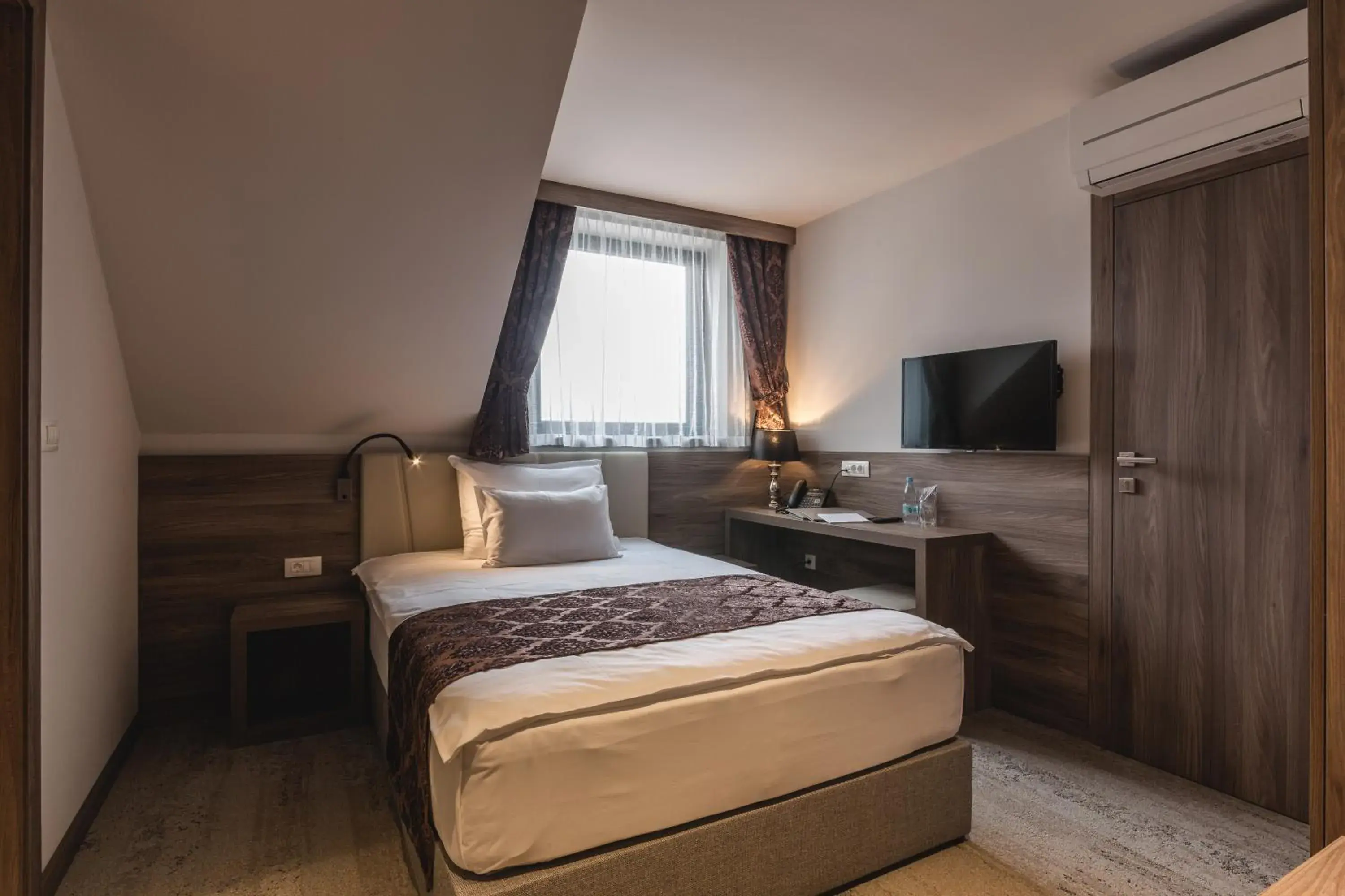 Standard Single Room - single occupancy in Guesthouse Grof Standard Single Room - single occupancy in Guesthouse Grof
