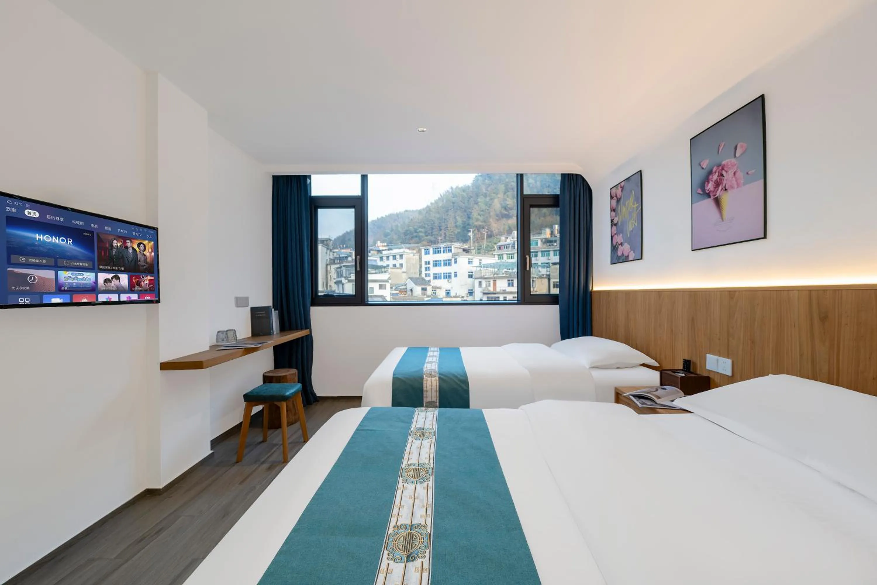 Bed in Huang Mountain Wangfeng Hotel