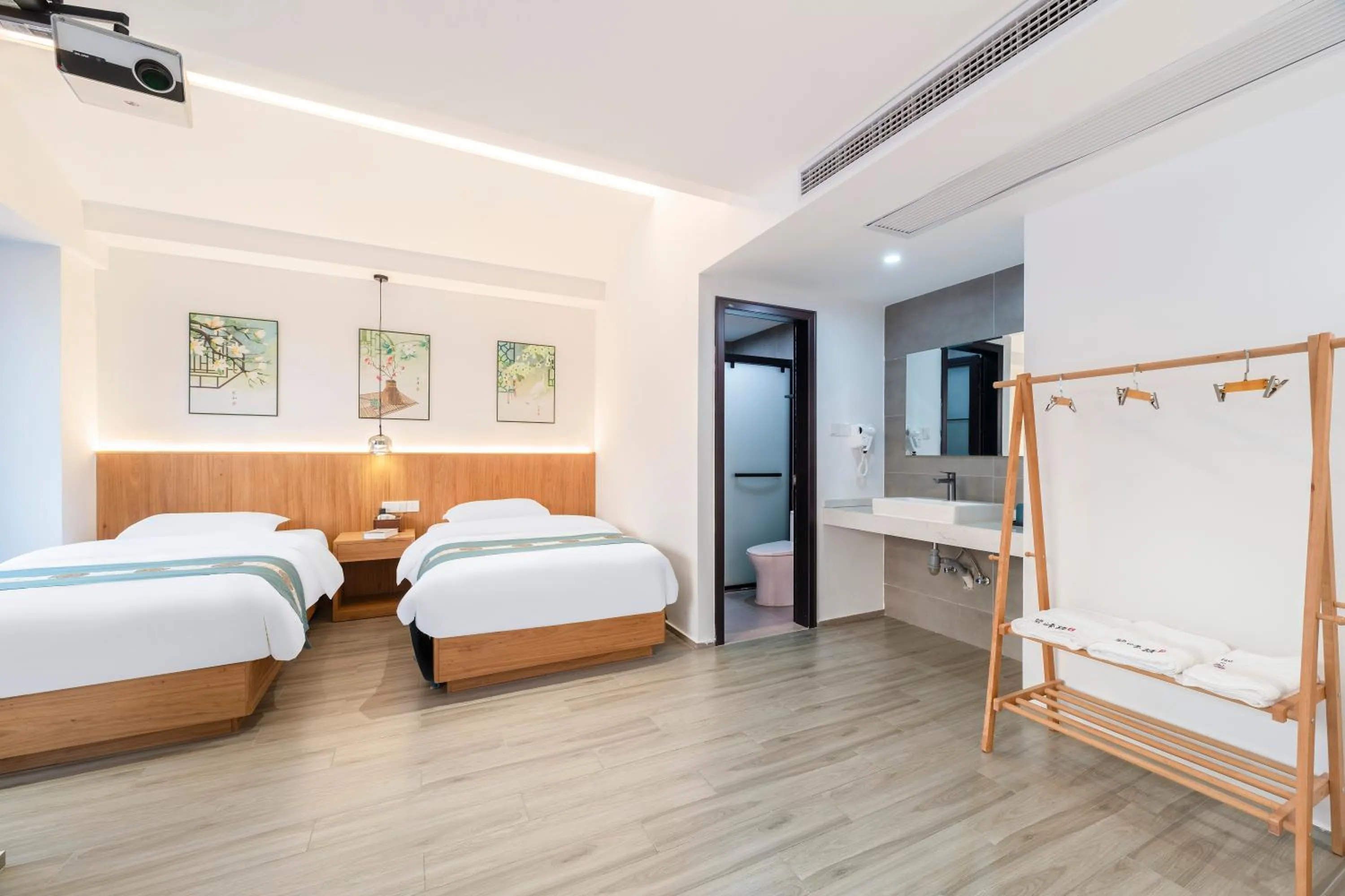 Bed in Huang Mountain Wangfeng Hotel