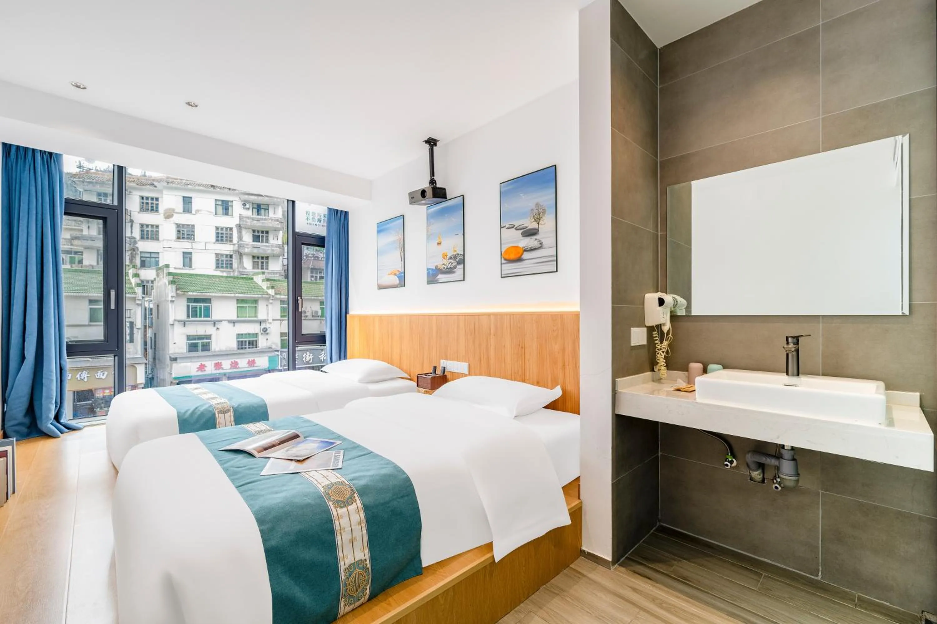 Bed in Huang Mountain Wangfeng Hotel