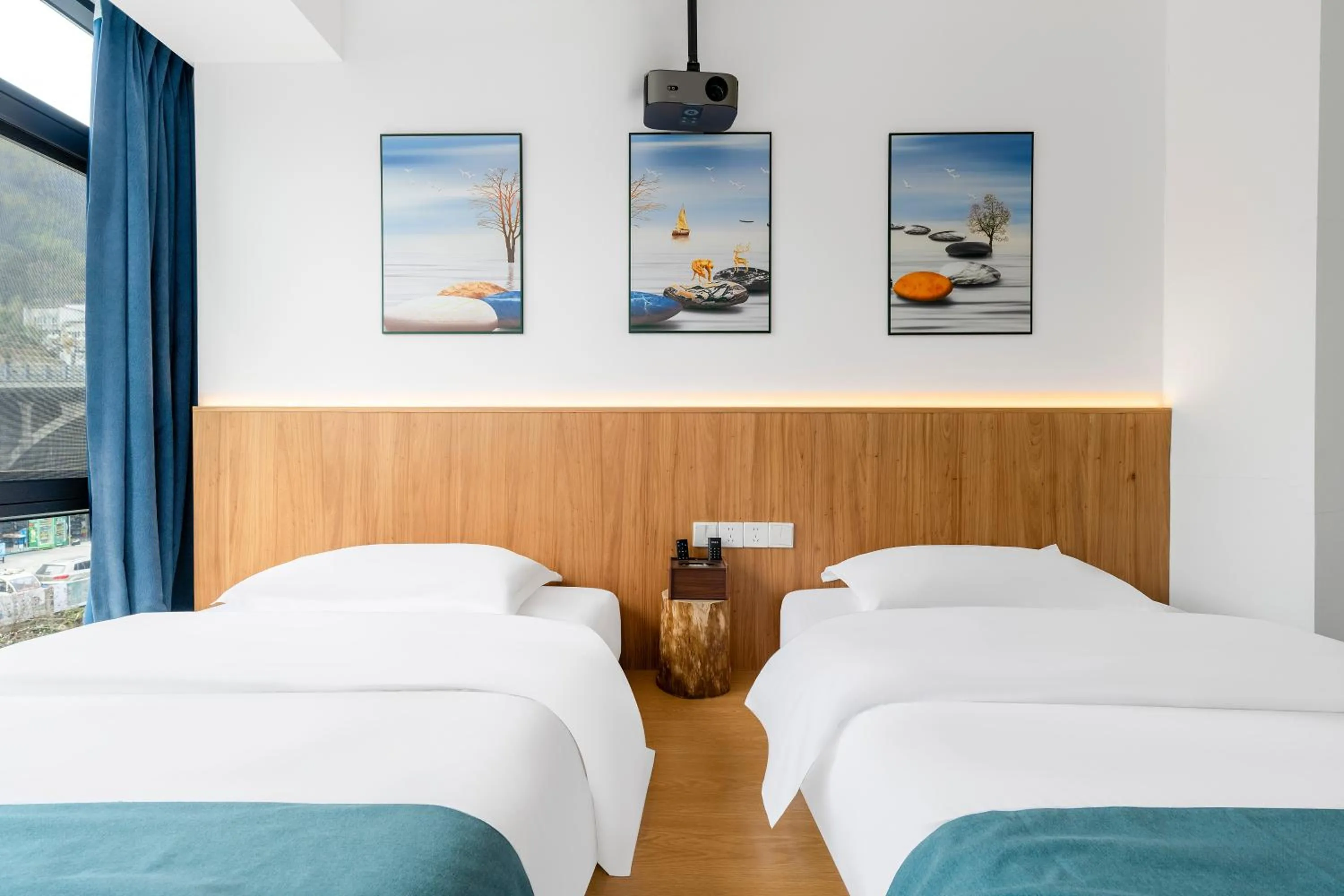 Bed in Huang Mountain Wangfeng Hotel