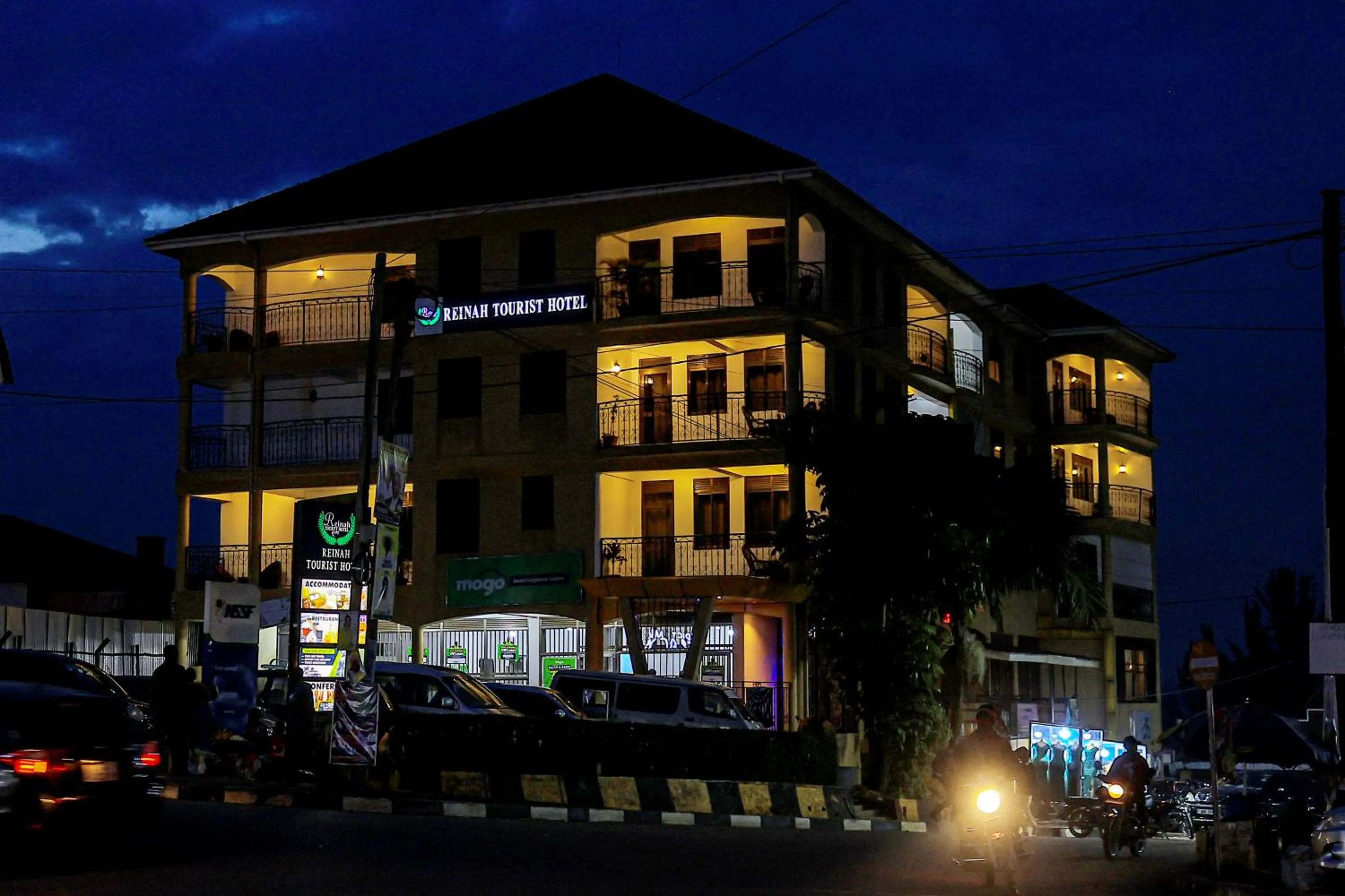 Property building in Reinah Tourist Hotel