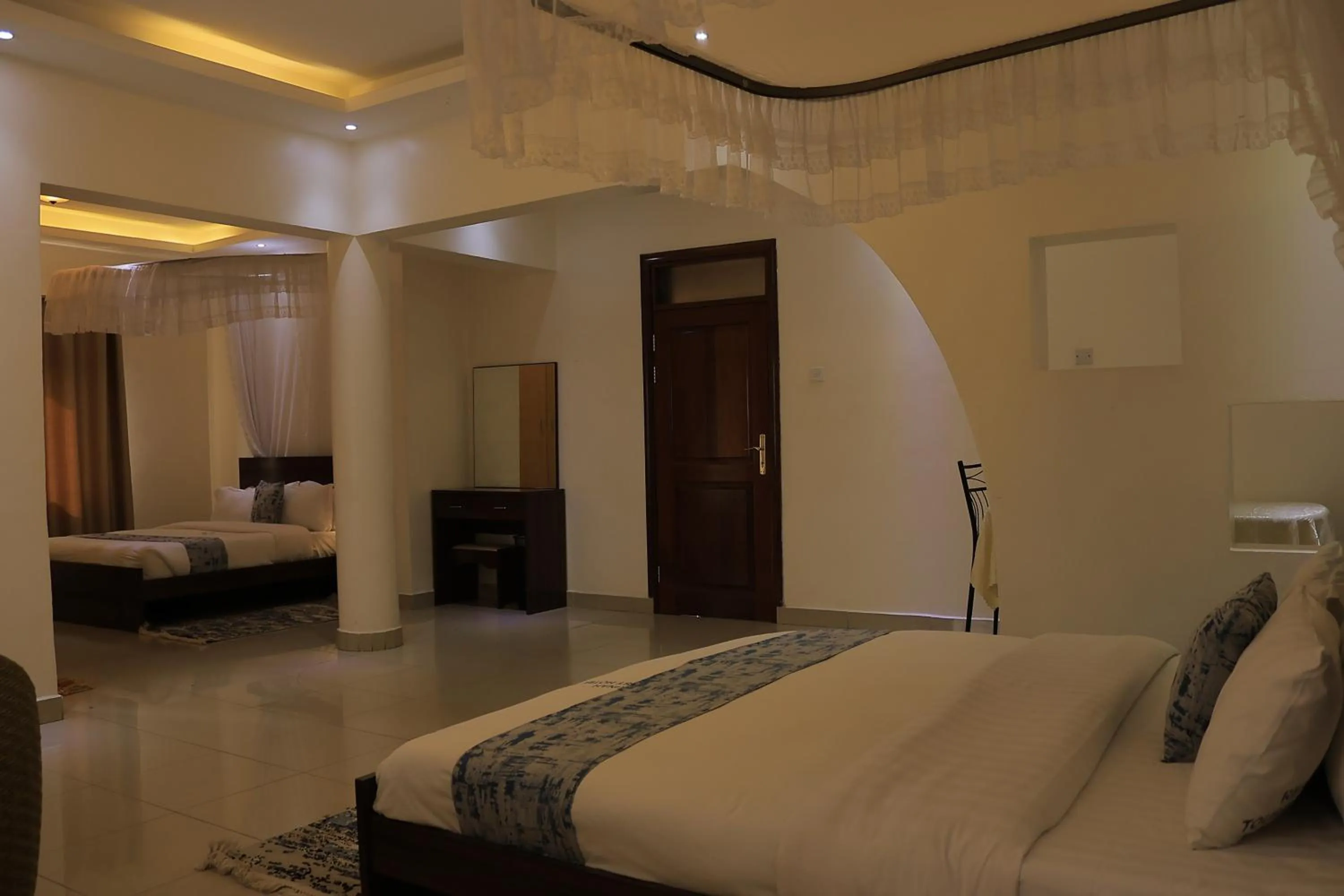 Photo of the whole room, Bed in Reinah Tourist Hotel