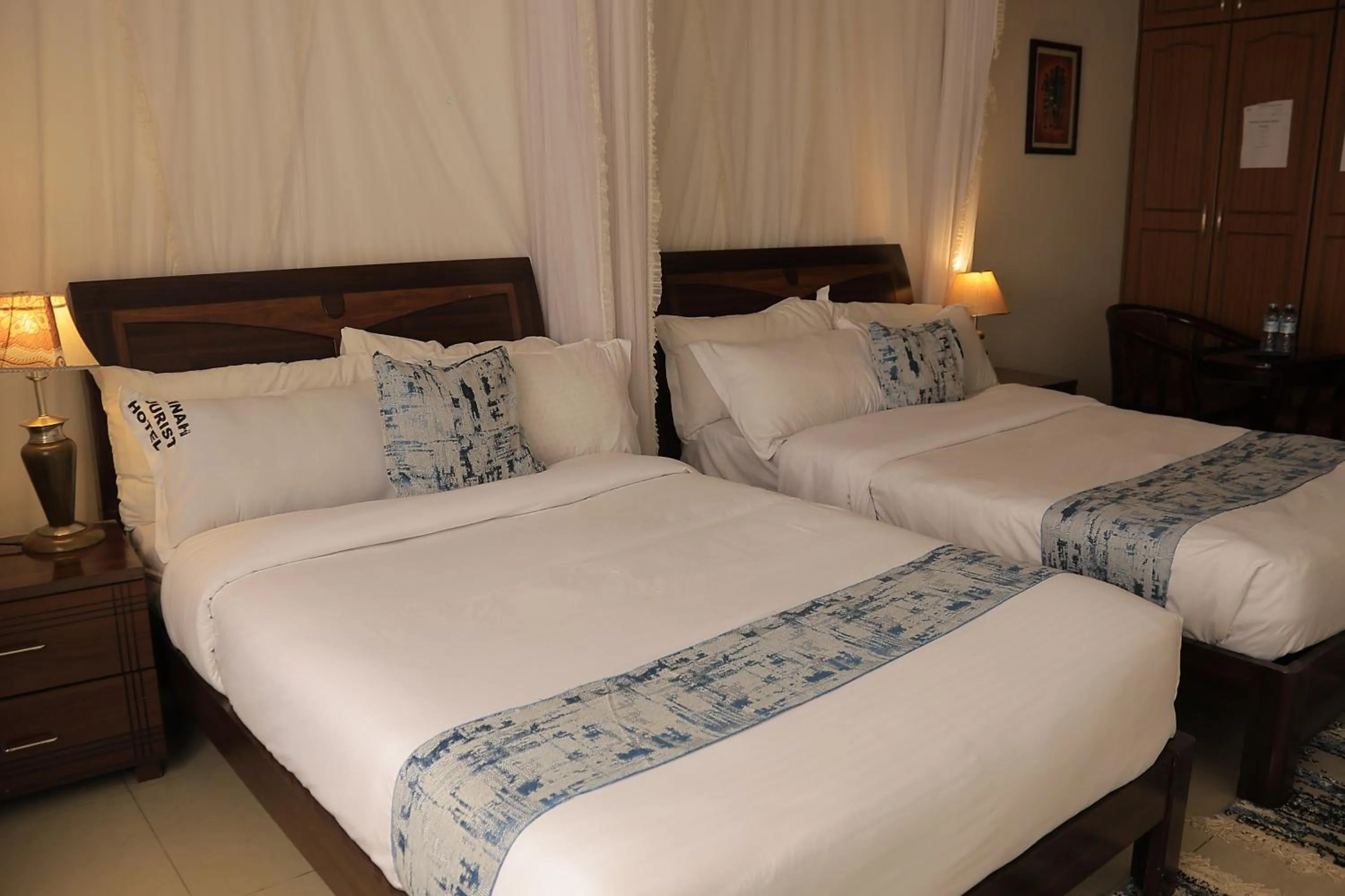 Bed in Reinah Tourist Hotel