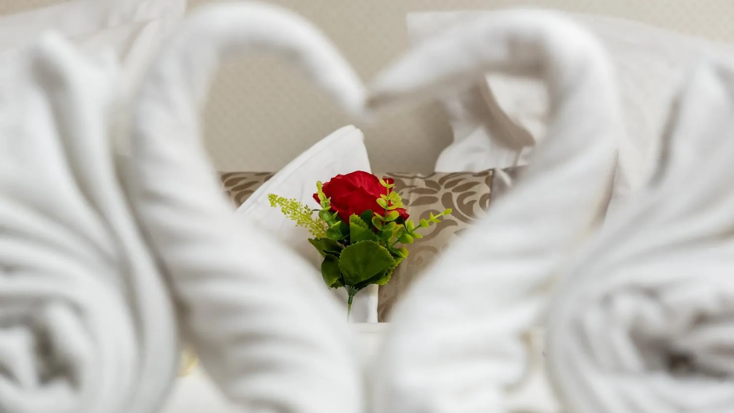 Bed in National Park Hotel