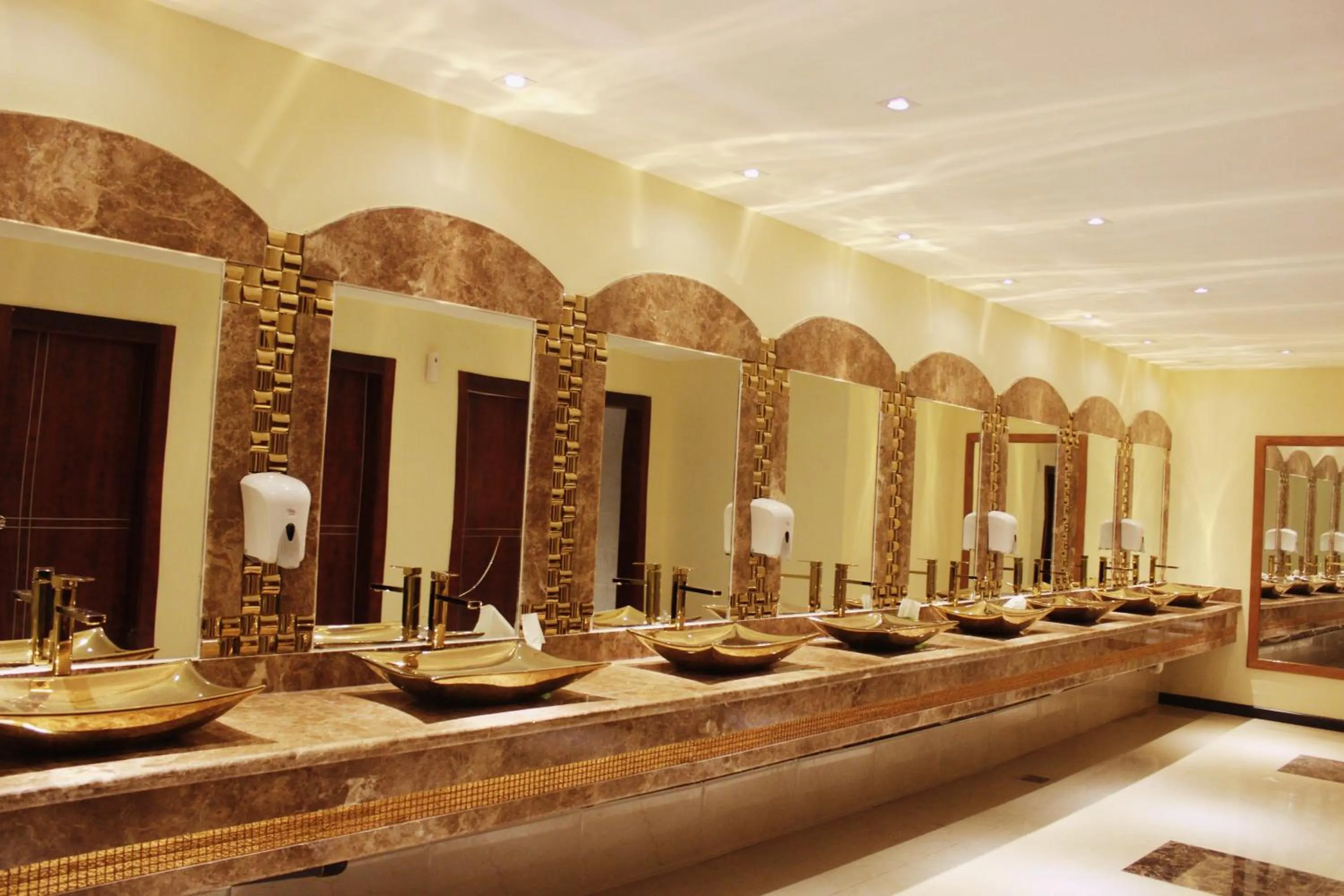 Property building in National Park Hotel