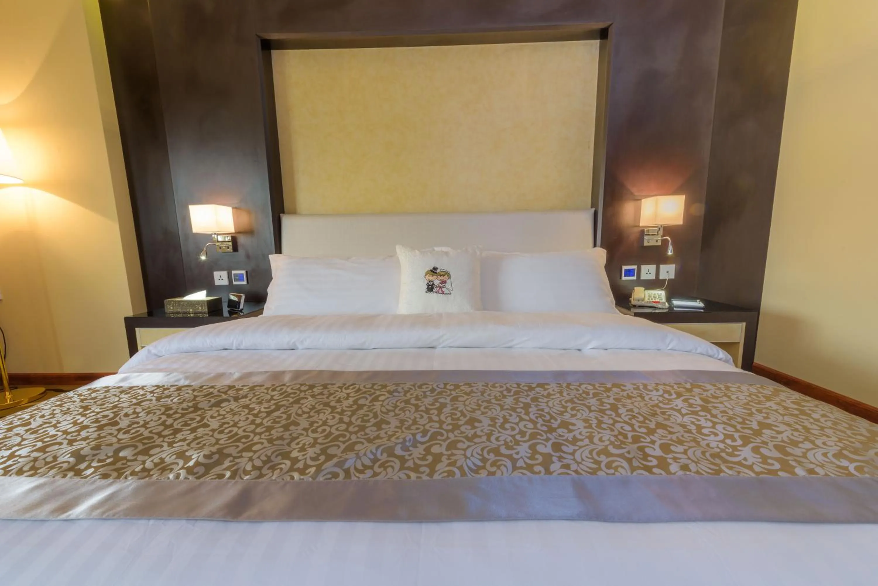 Bed in National Park Hotel