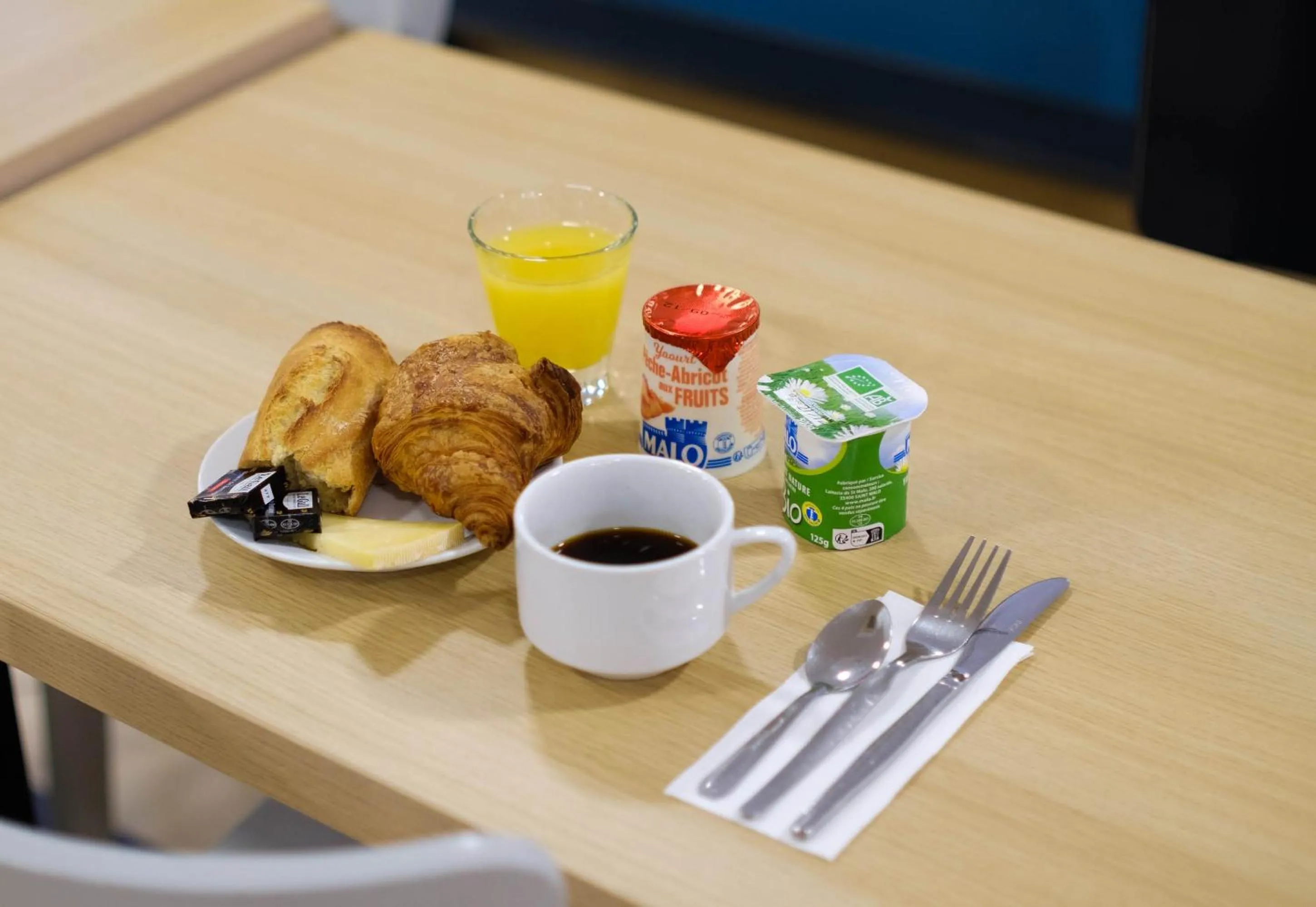 Breakfast in B&B HOTEL FREJUS Puget-sur-Argens