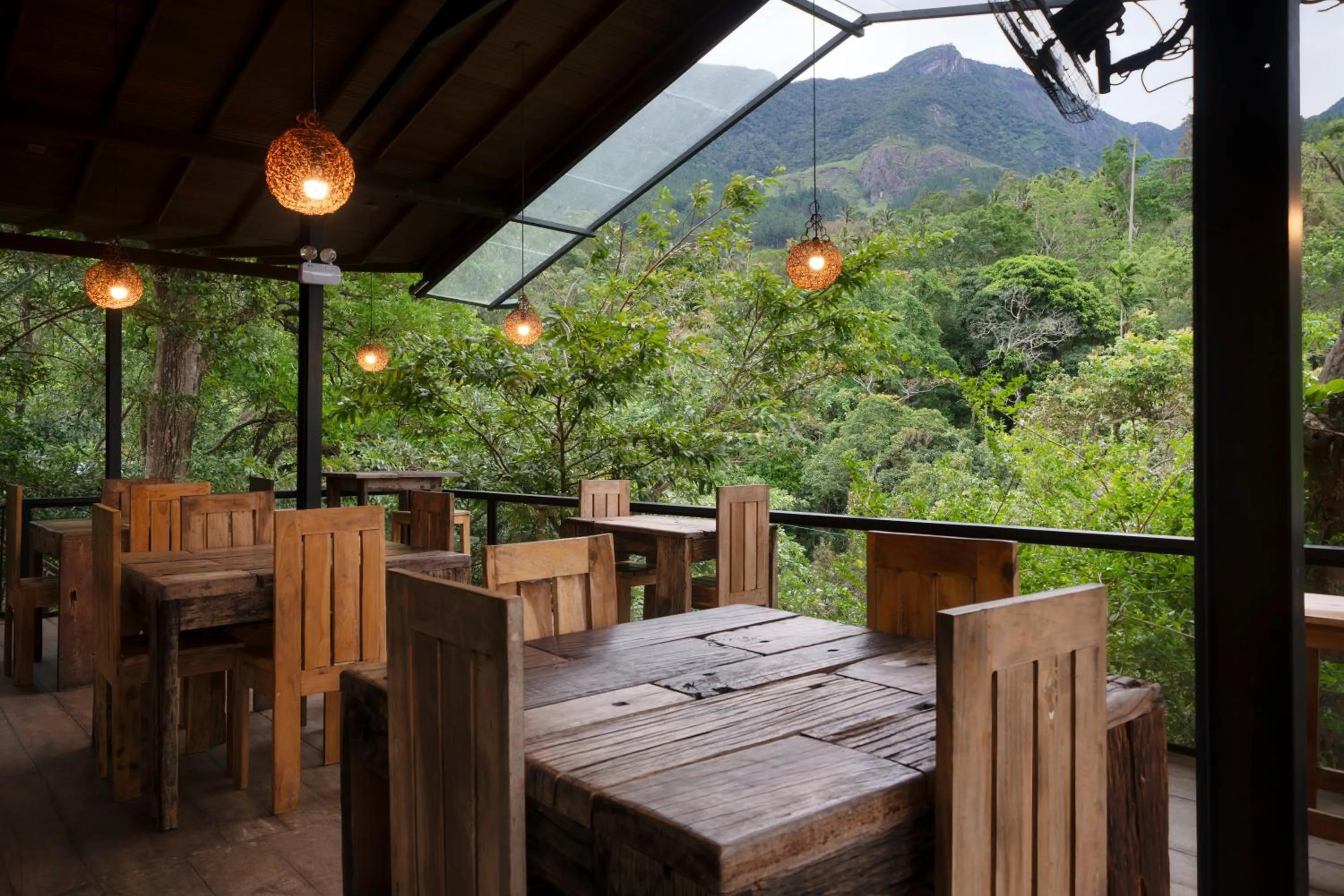 Restaurant/places to eat in The Glenrock Wellness Nature Resort