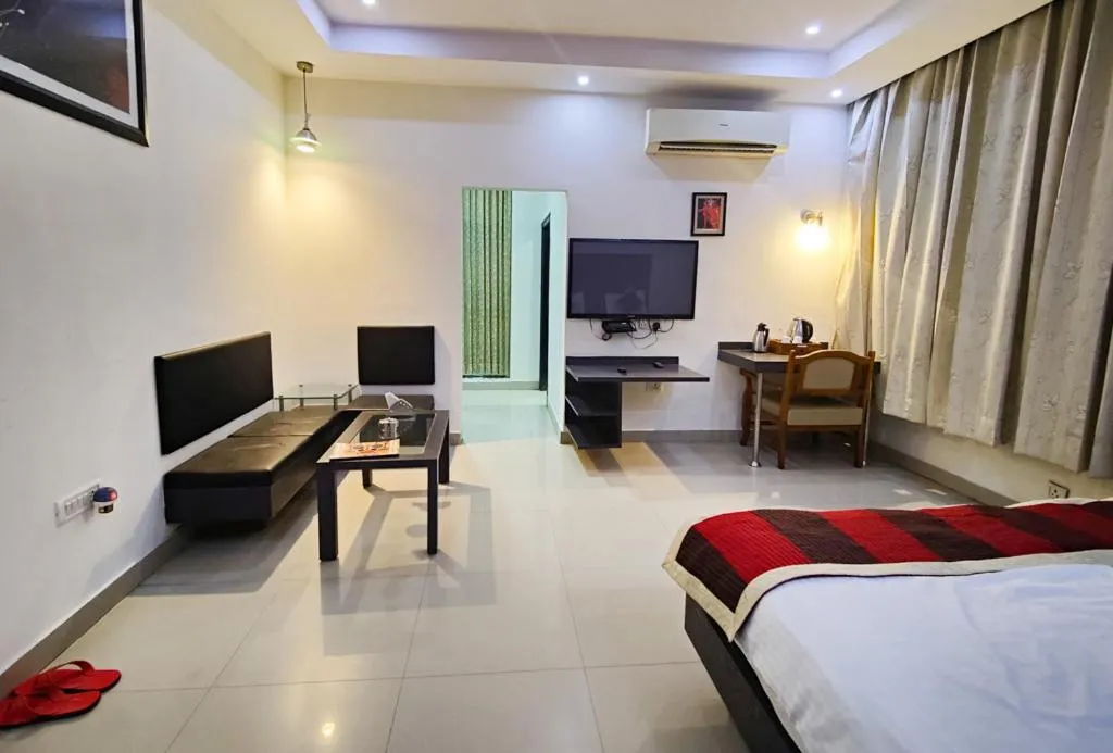 Bed in Hotel Vikramaditya