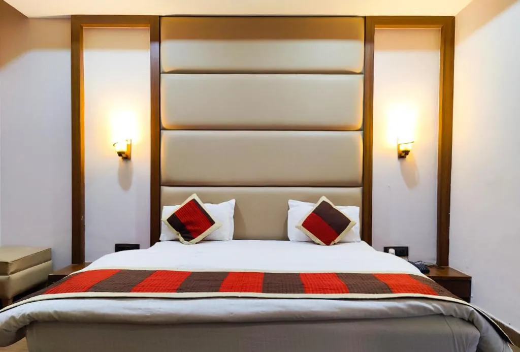 Bed in Hotel Vikramaditya