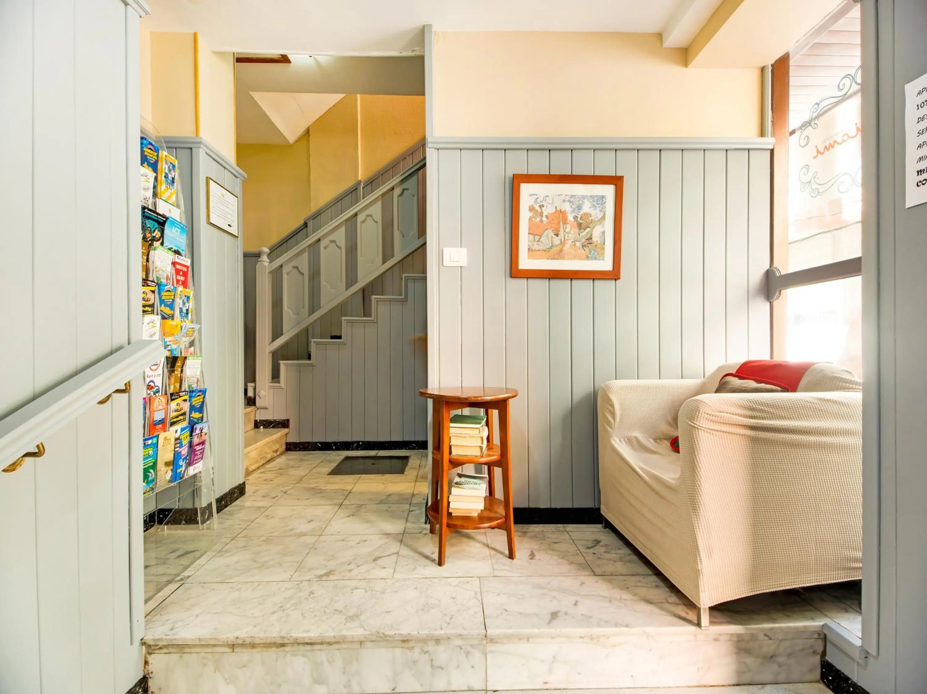 Seating area in Miami Santa Catalina