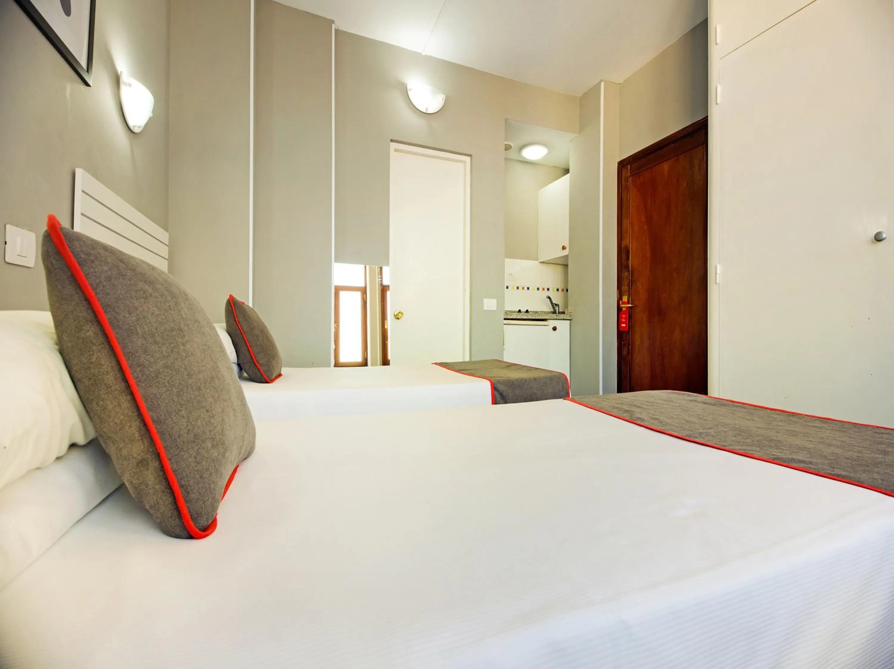 Bed in Miami Santa Catalina