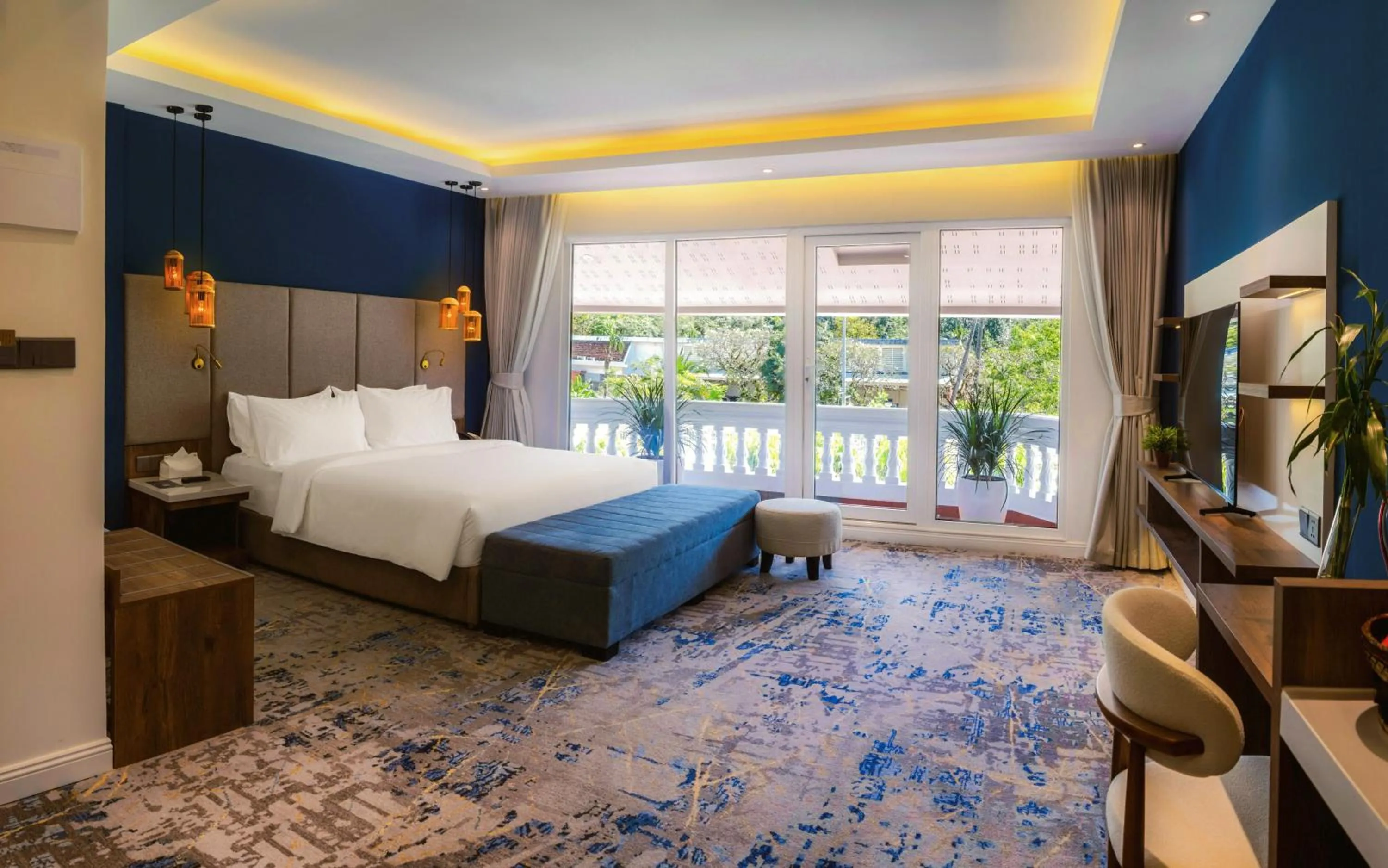 Bed in Queenco Hotel & Casino