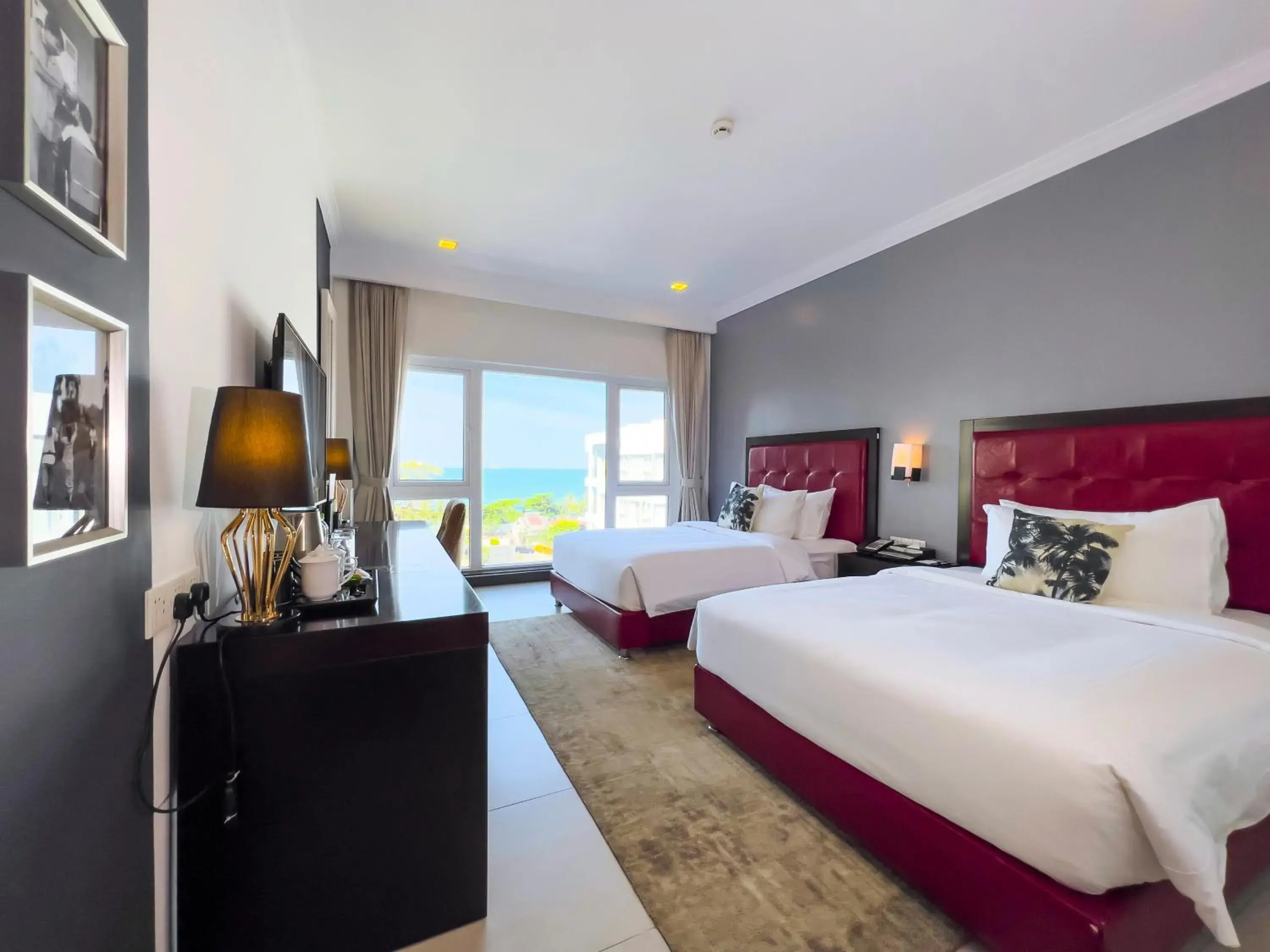 Premium Twin Room Tower Building in Queenco Hotel & Casino Premium Twin Room Tower Building in Queenco Hotel & Casino