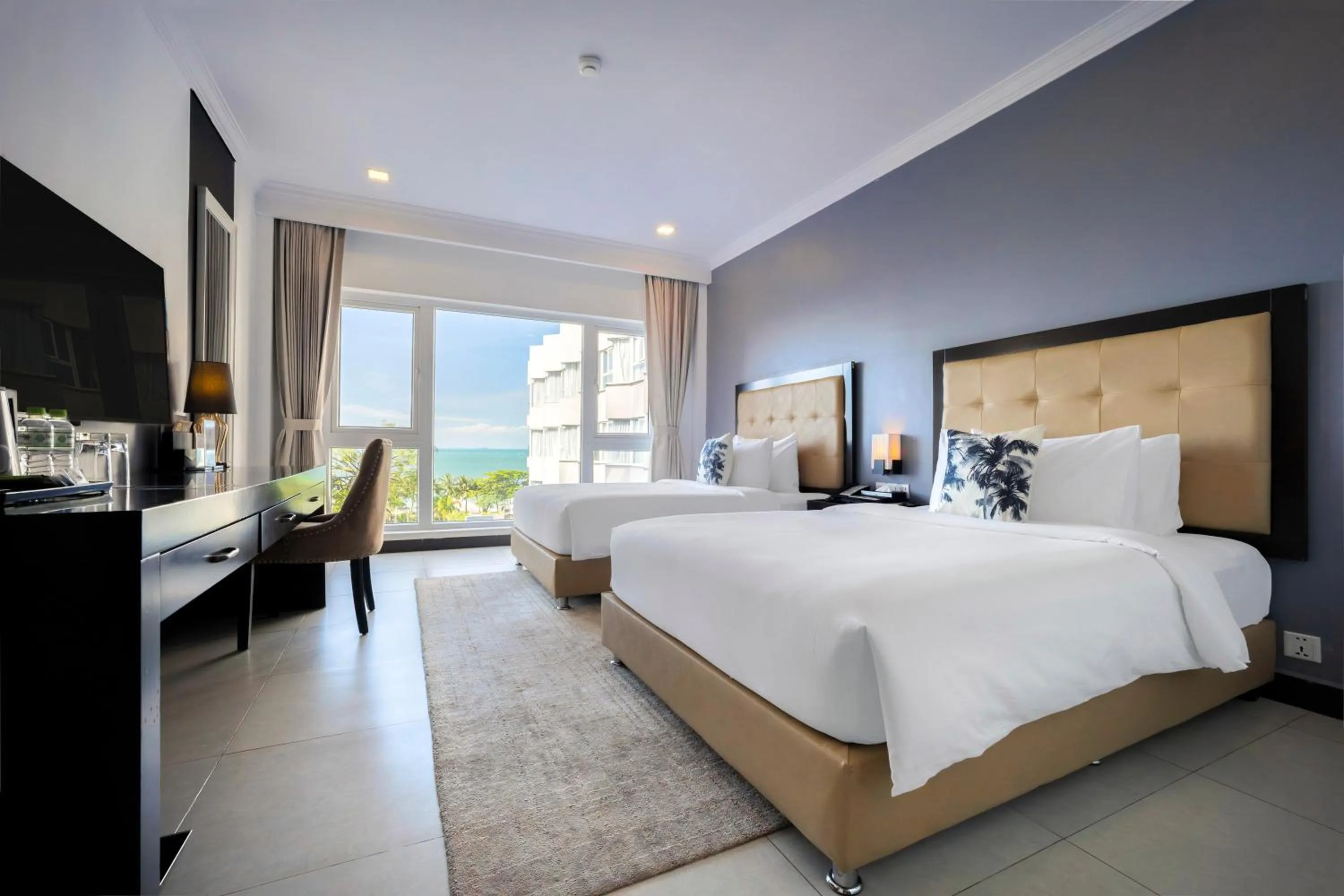 Bedroom, Bed in Queenco Entertainment Resort