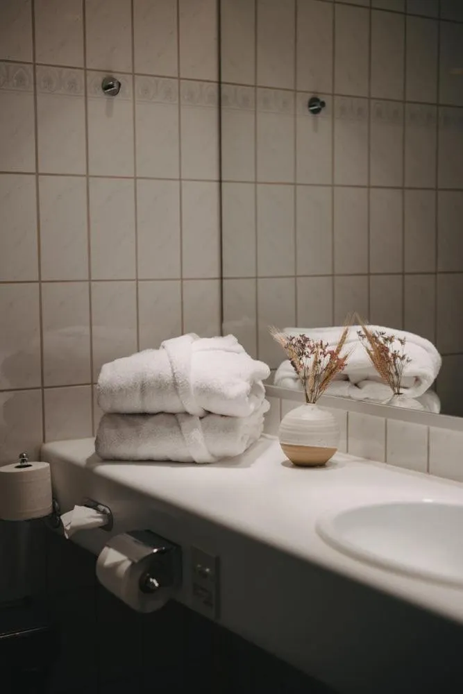 Engsholms Slott - Adults Only