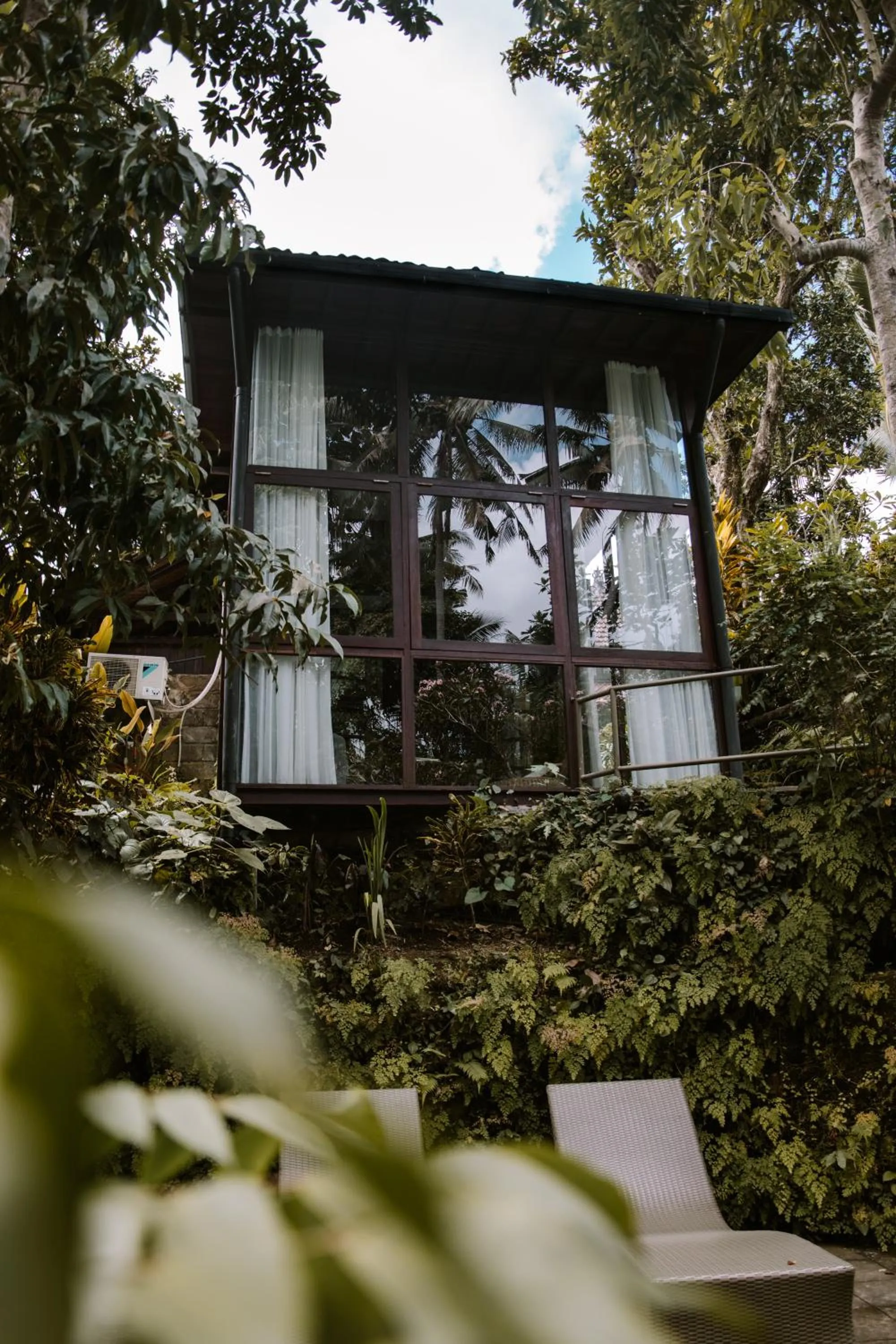 Property building in Ubud Sari Health Resort