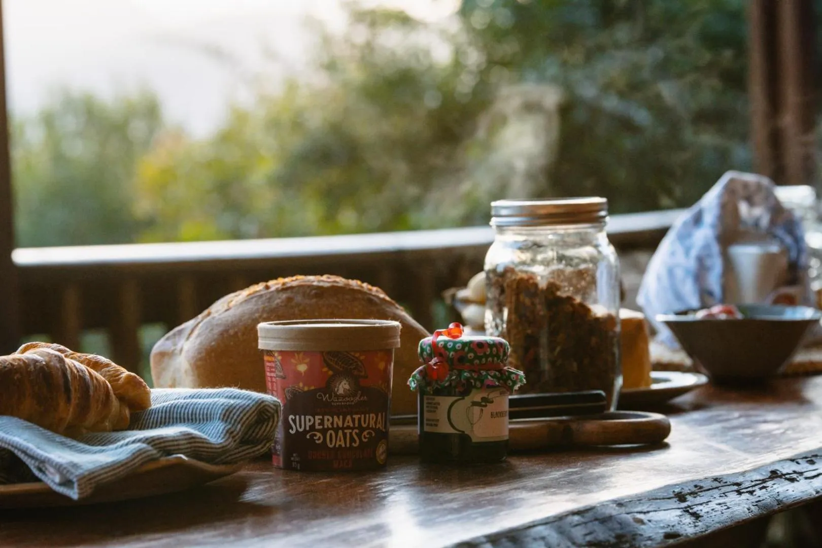 Dining area in Moonshine on Whiskey Creek