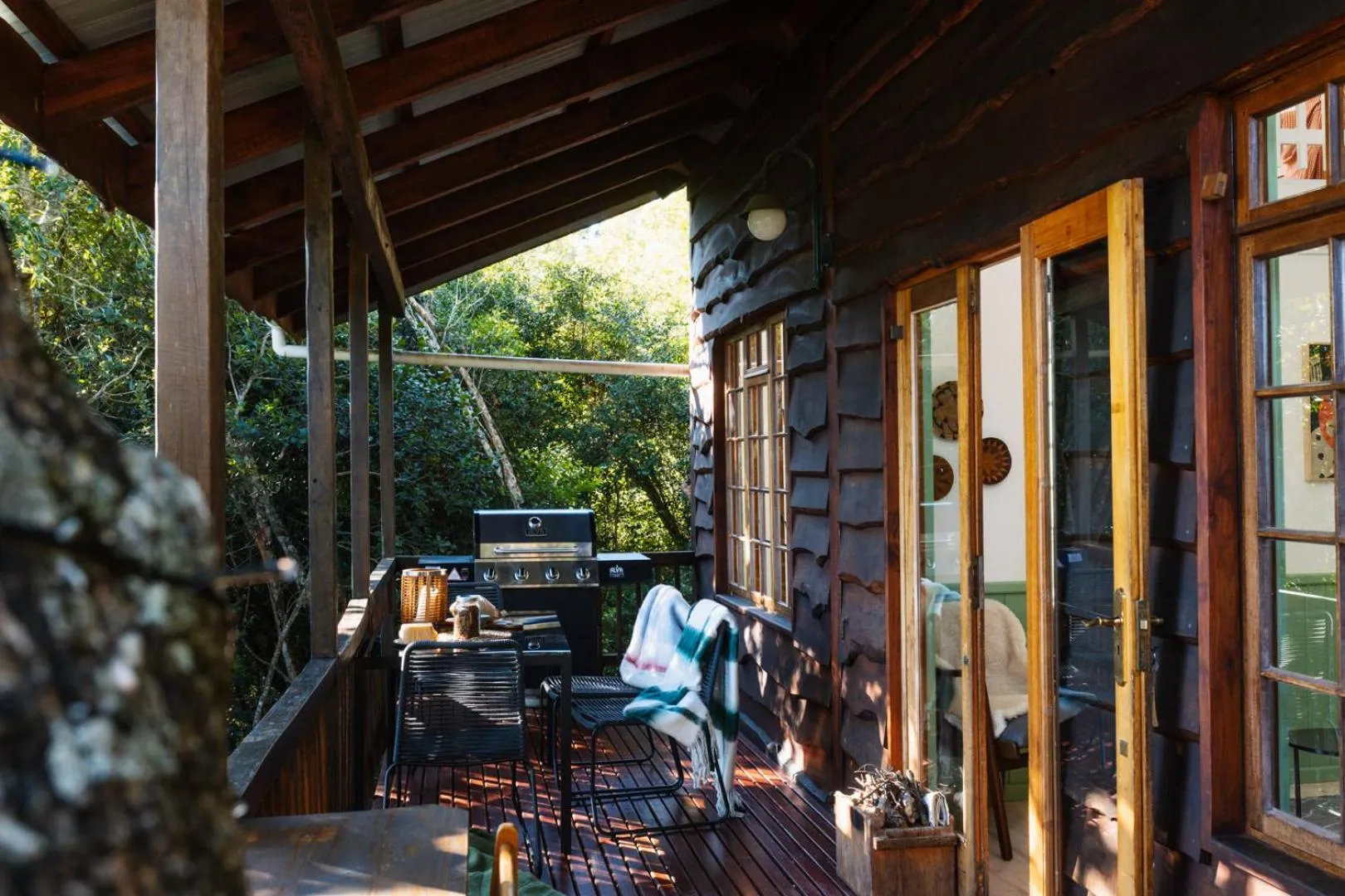 BBQ facilities in Moonshine on Whiskey Creek