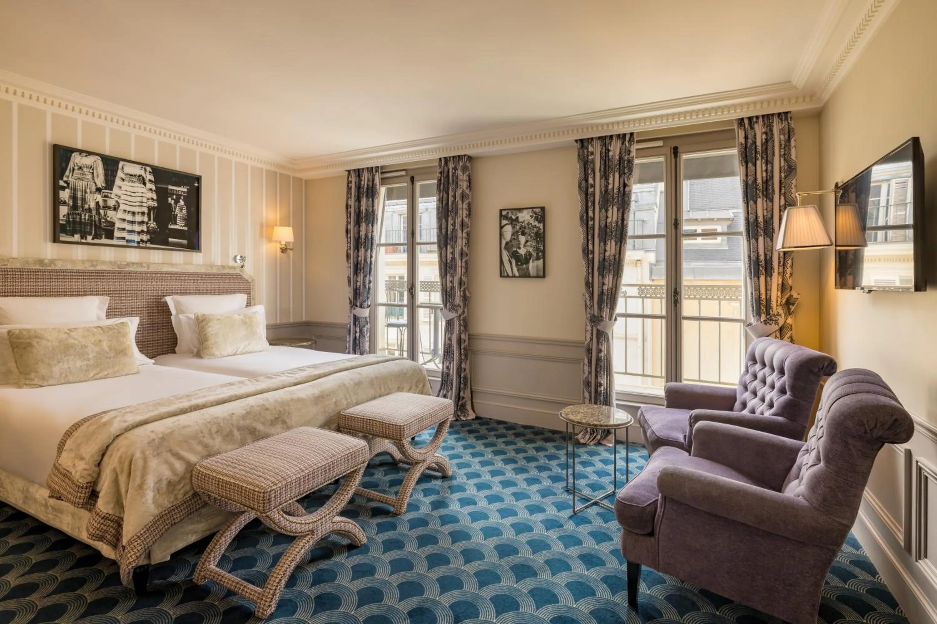 Bedroom, Bed in Pavillon Faubourg Saint-Germain & Spa