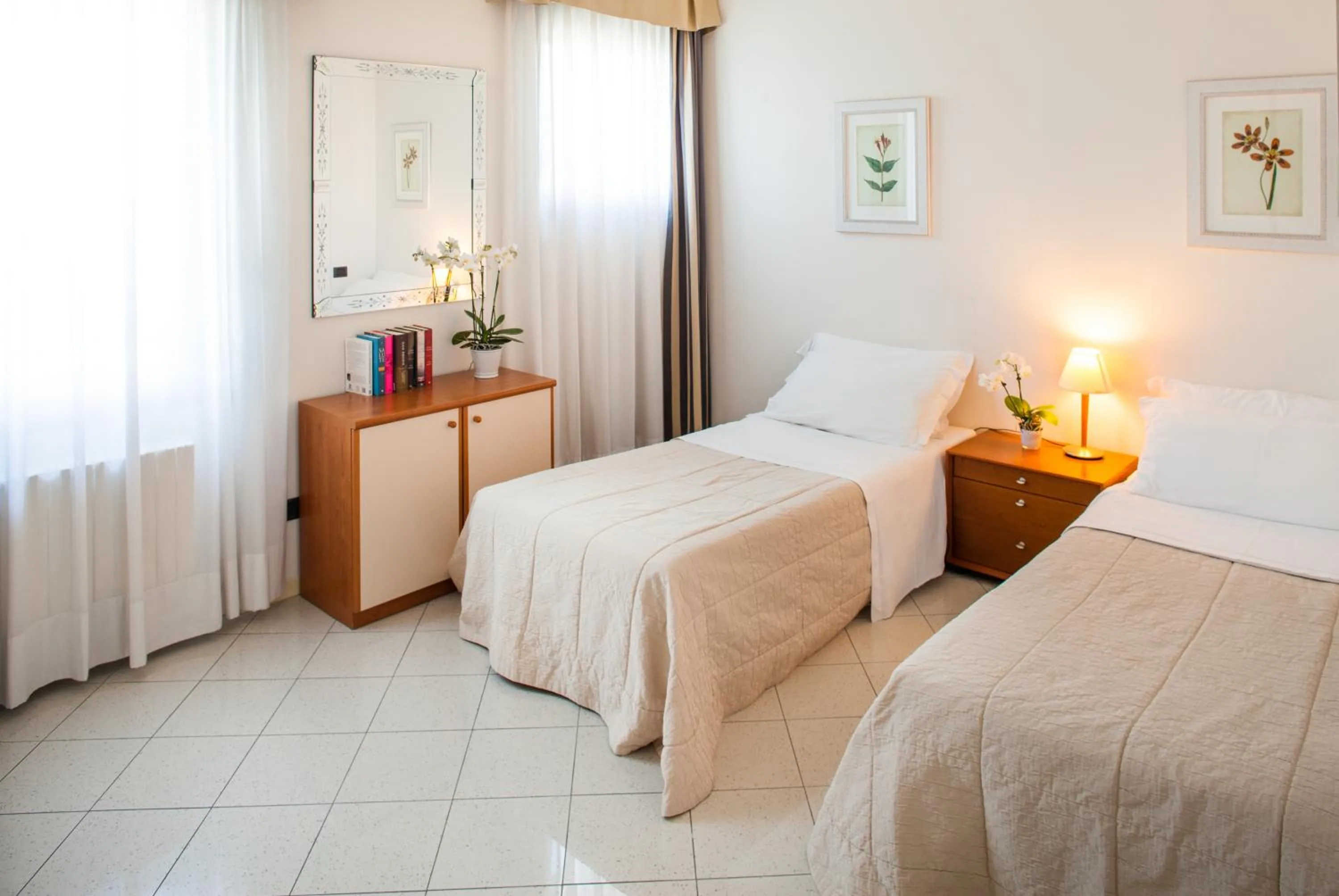 Bed in Cosmo Residence