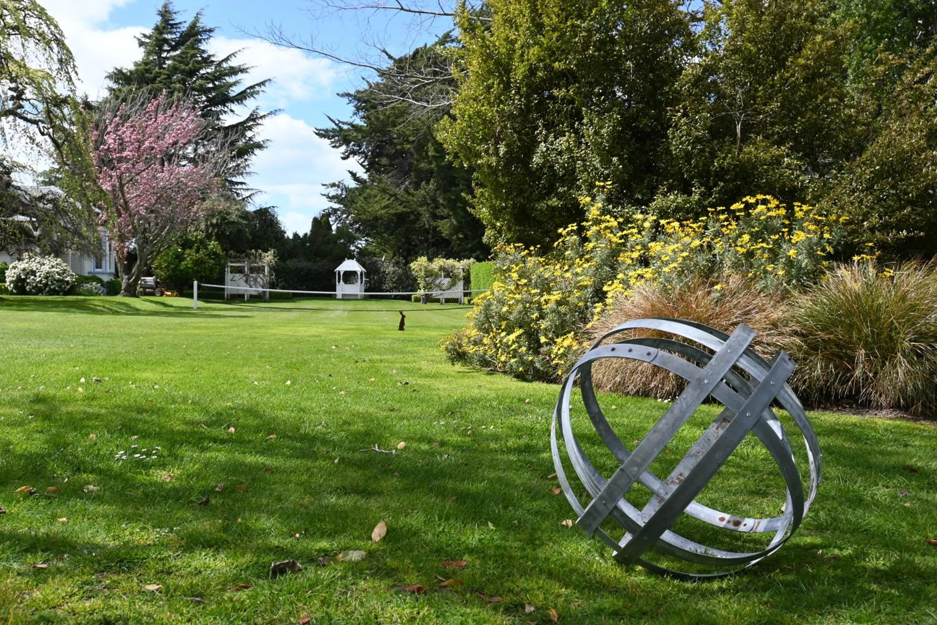 Garden in St Leonards Vineyard Cottages