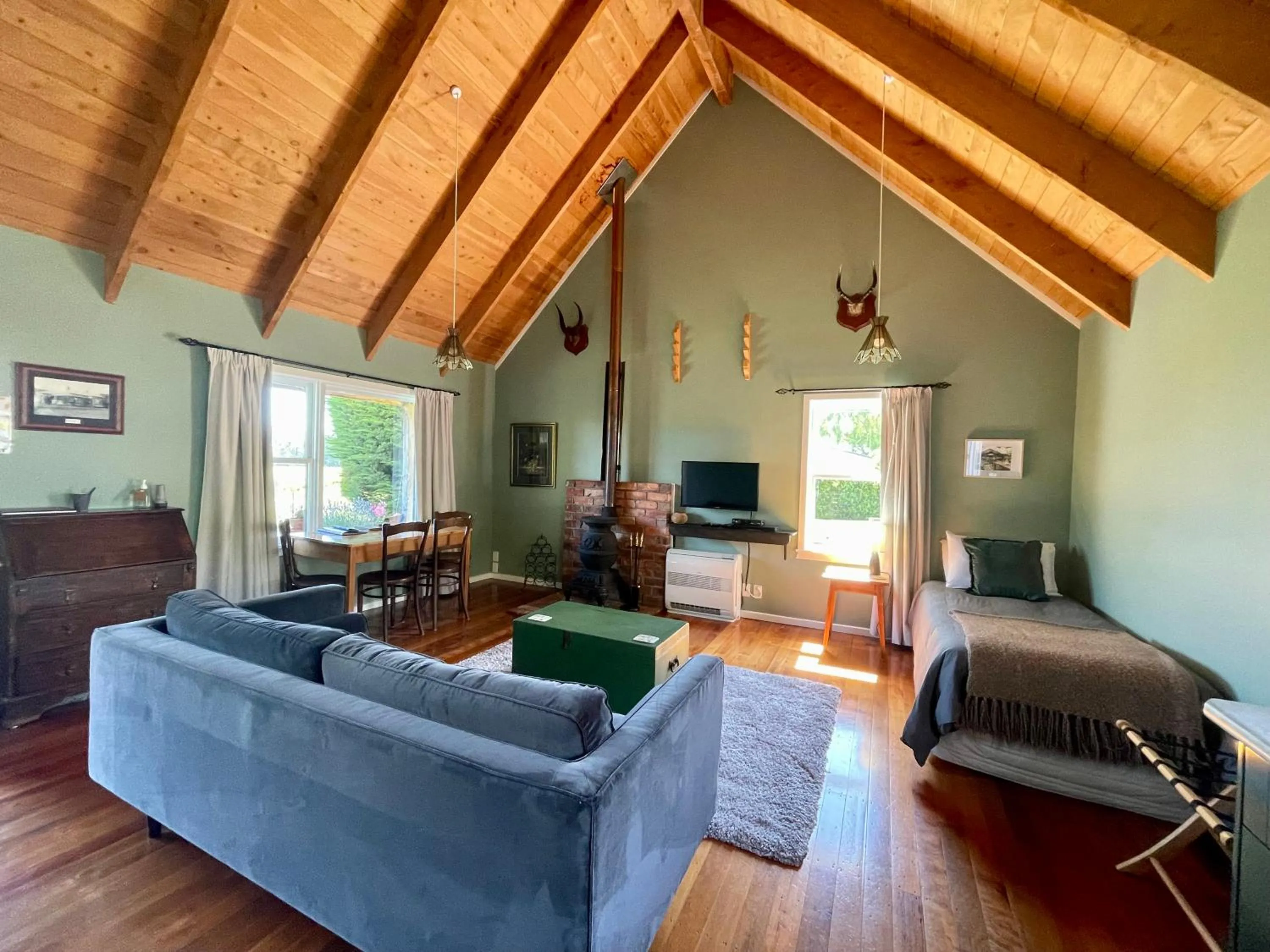 Living room in St Leonards Vineyard Cottages