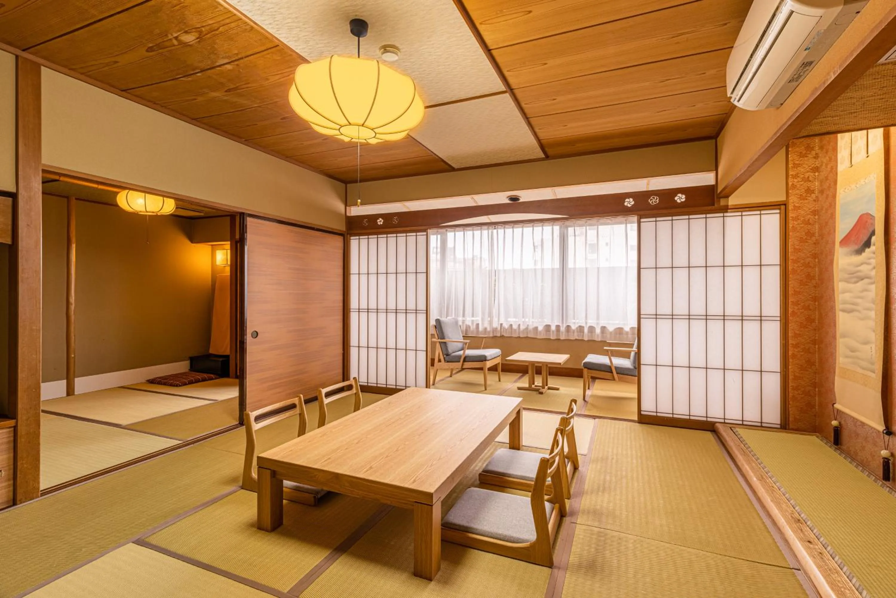 Living room in Atarayo Nishiizu Onsen