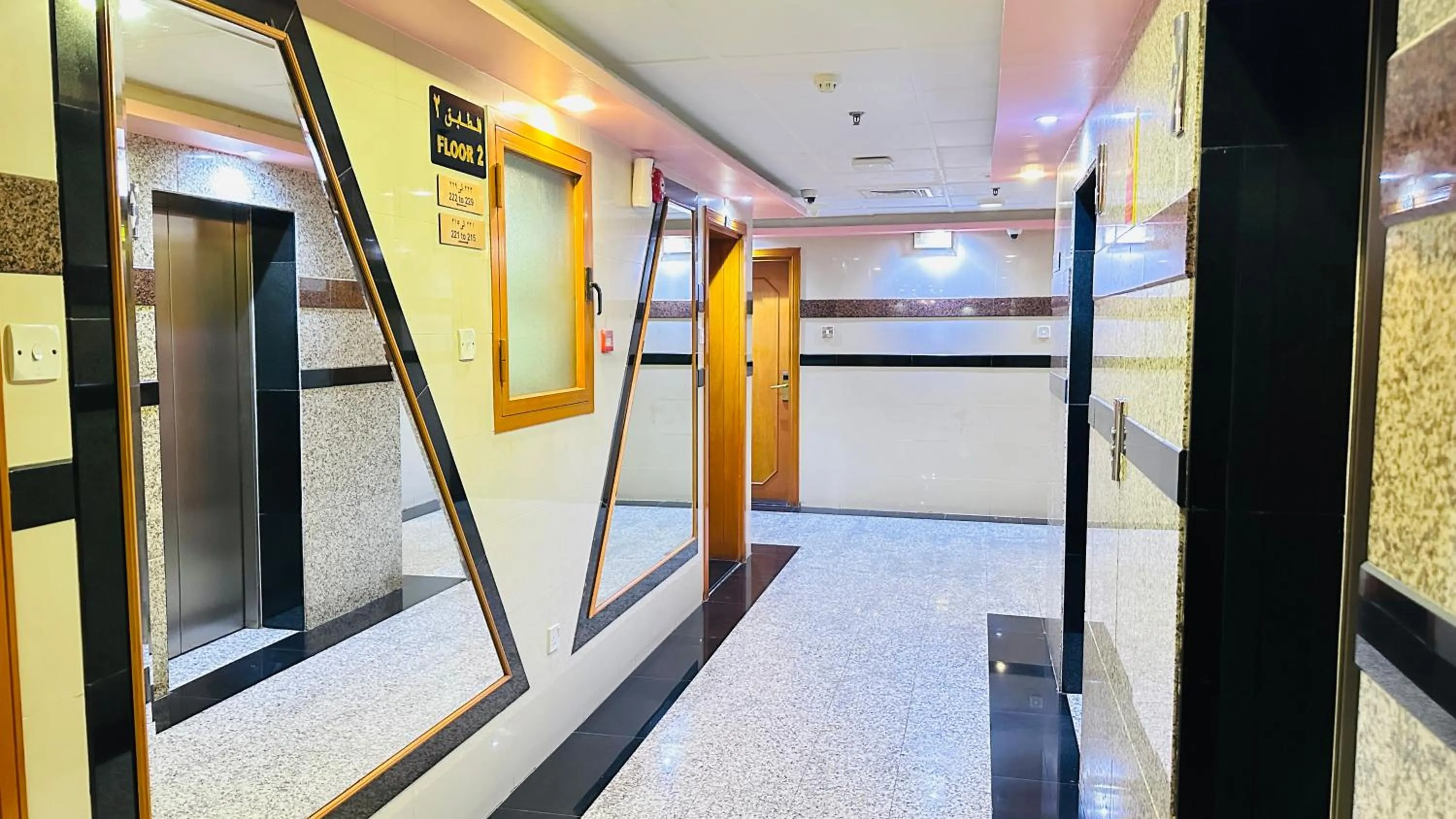 Lobby or reception in Collection O San Marino Hotel