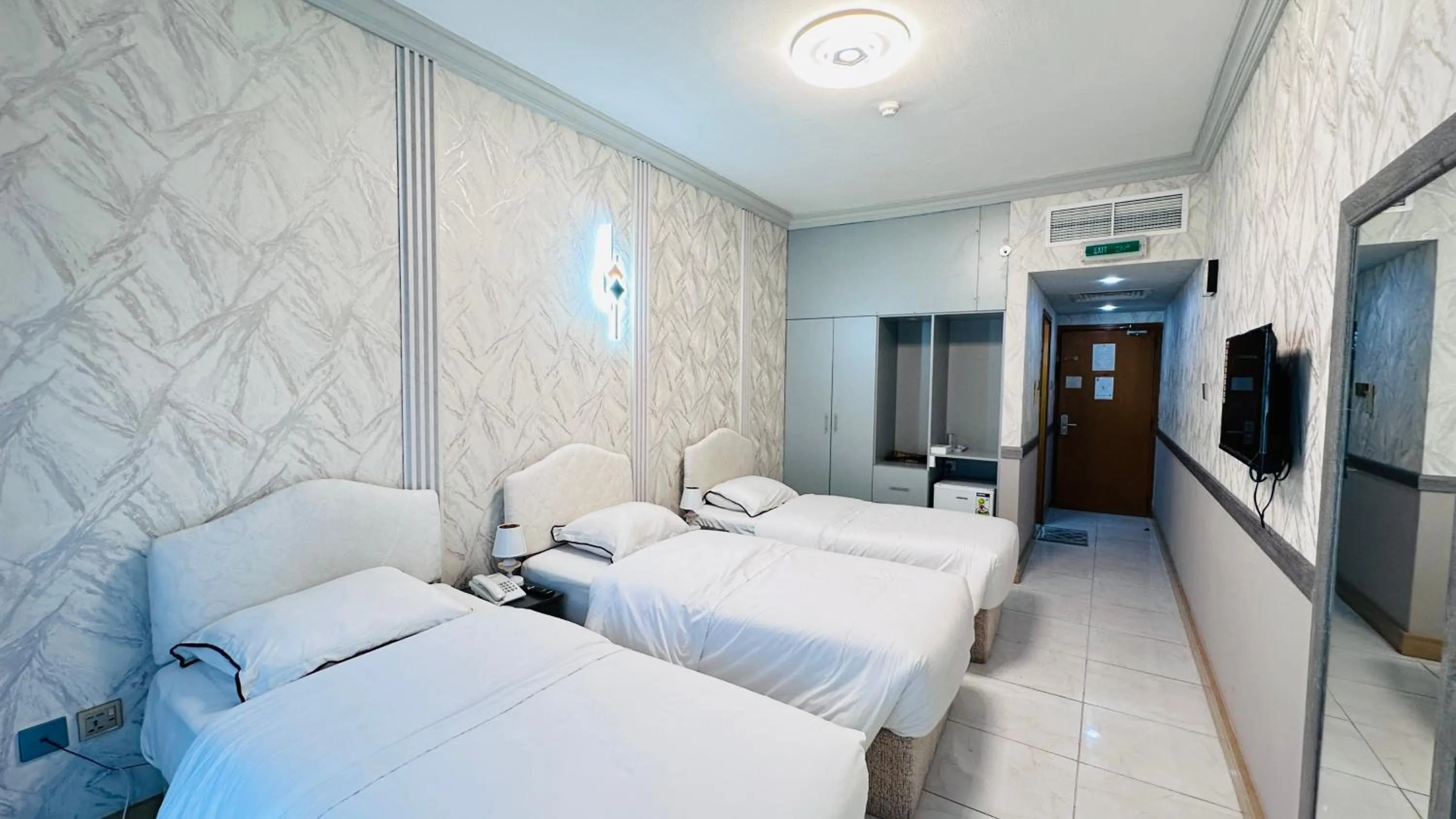 Photo of the whole room, Bed in Collection O San Marino Hotel