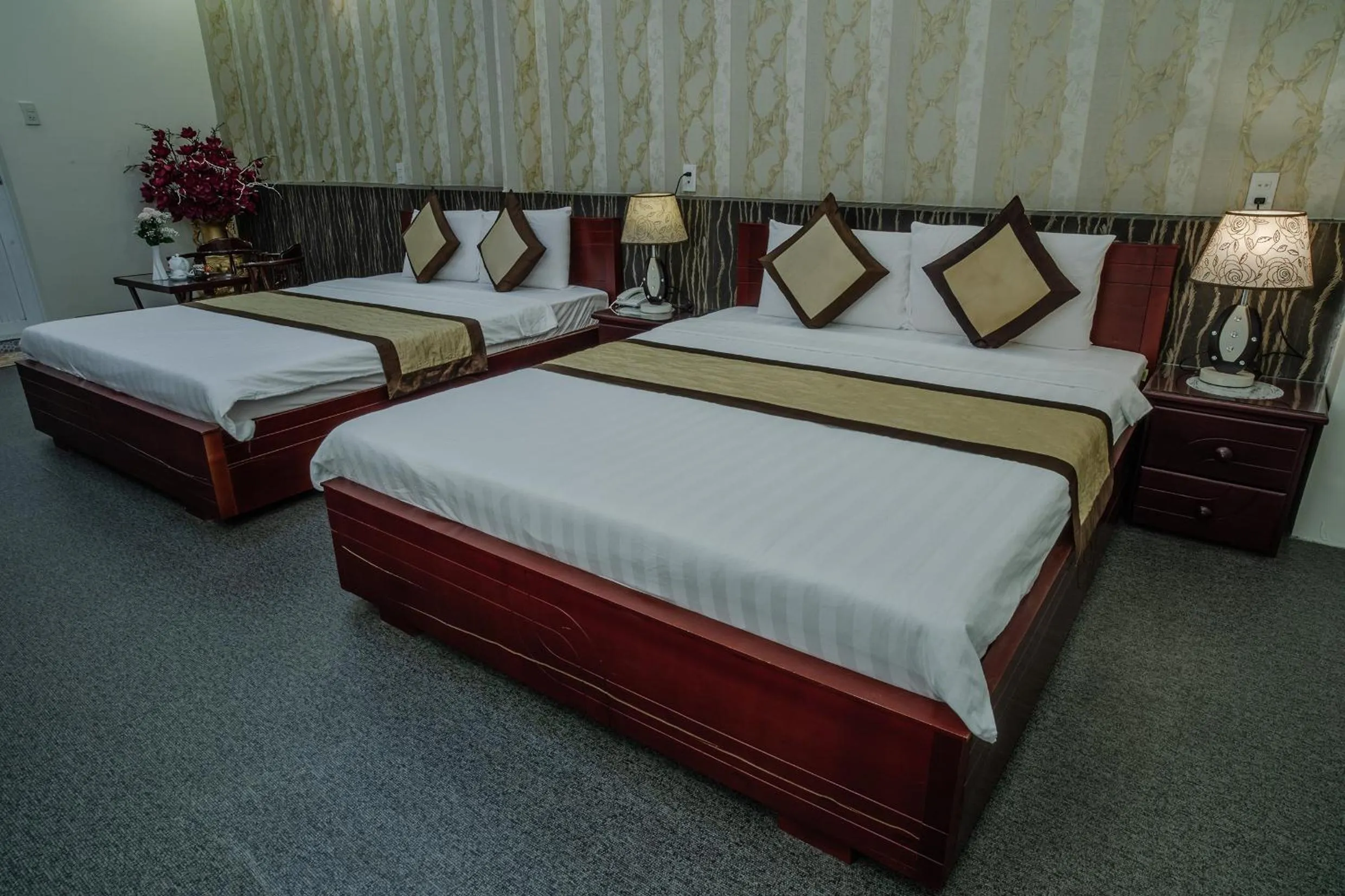 Bed in Dong Bao Hotel