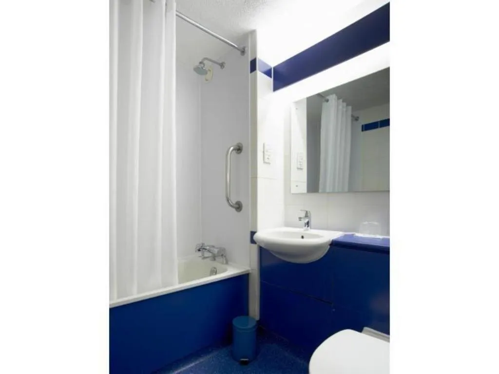 Travelodge Sheffield Central