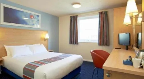 Travelodge Perth Broxden Junction
