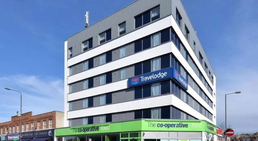 Travelodge London Raynes Park