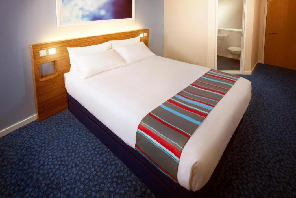 Bed in Travelodge London Twickenham