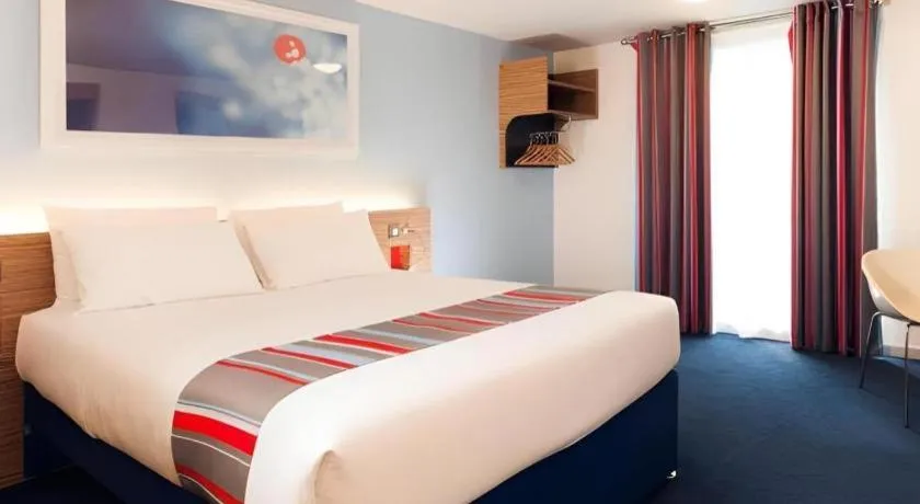 Bed in Travelodge Norwich Central Riverside