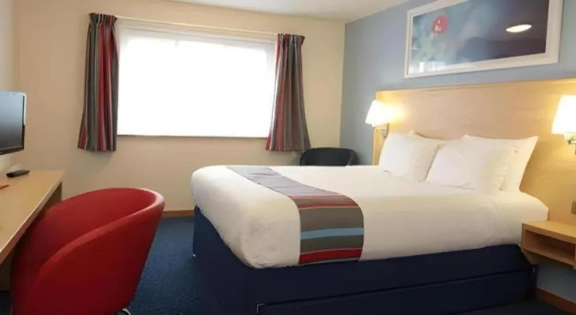 Bed in Travelodge Slough